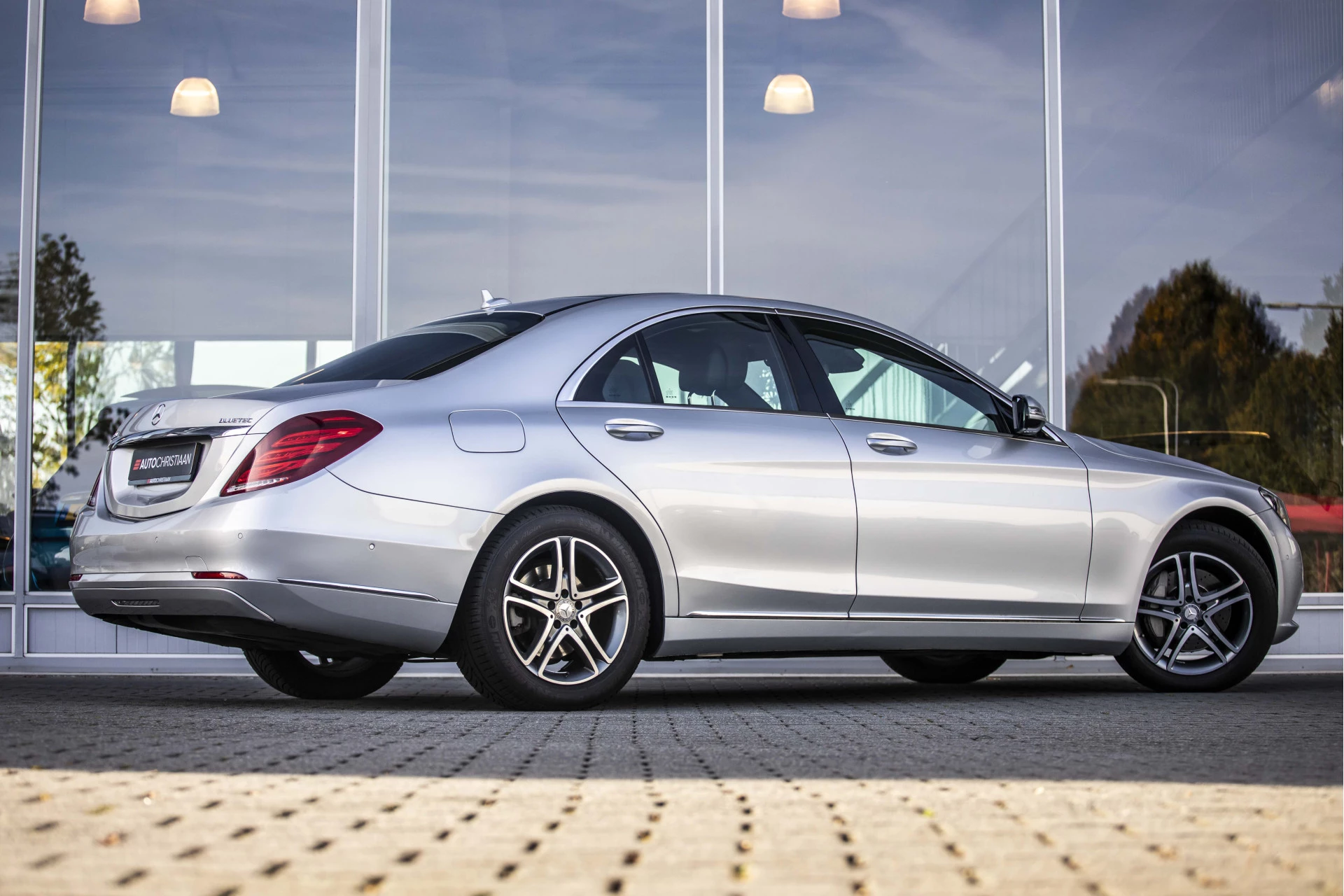 Hoofdafbeelding Mercedes-Benz S-Klasse