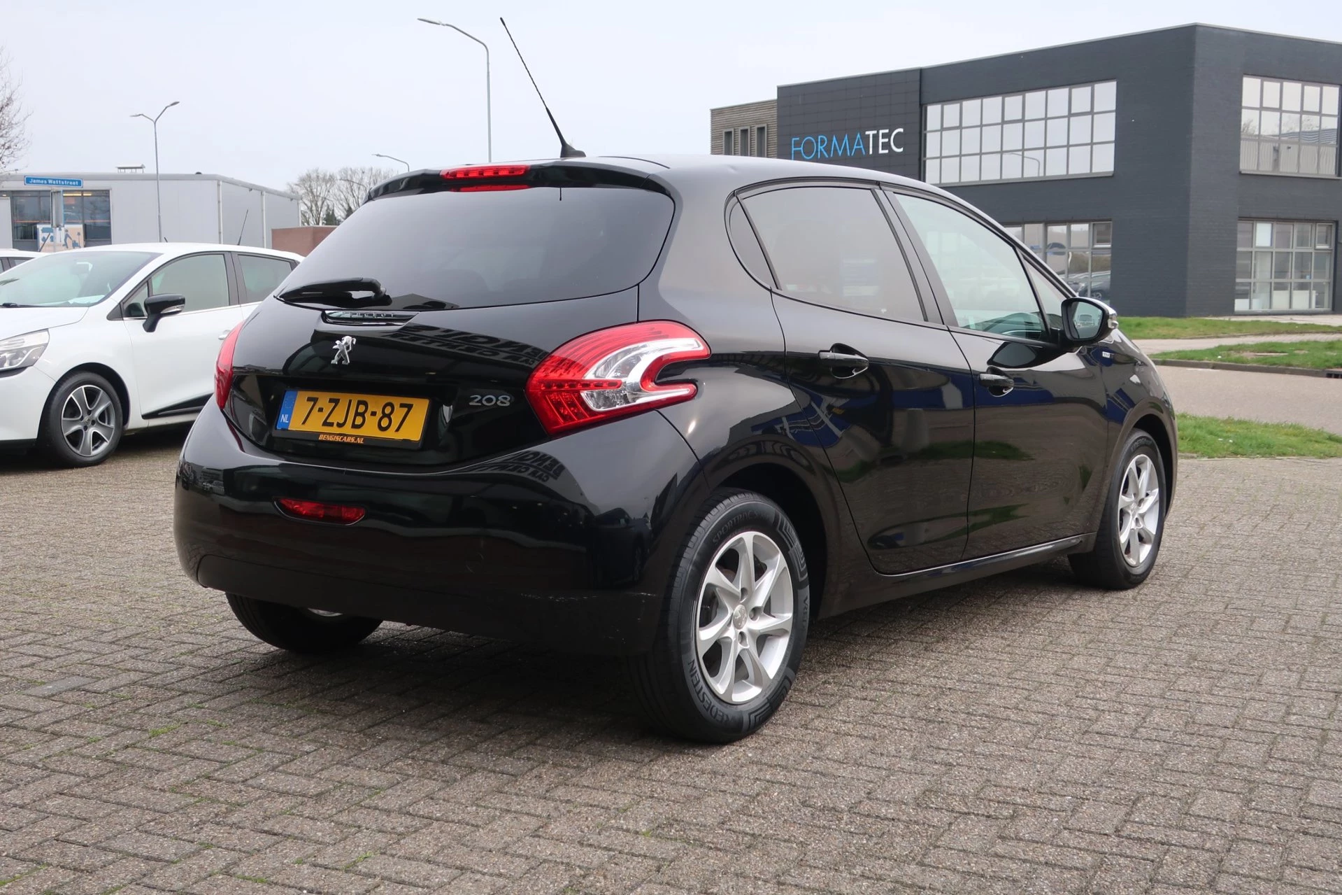 Hoofdafbeelding Peugeot 208