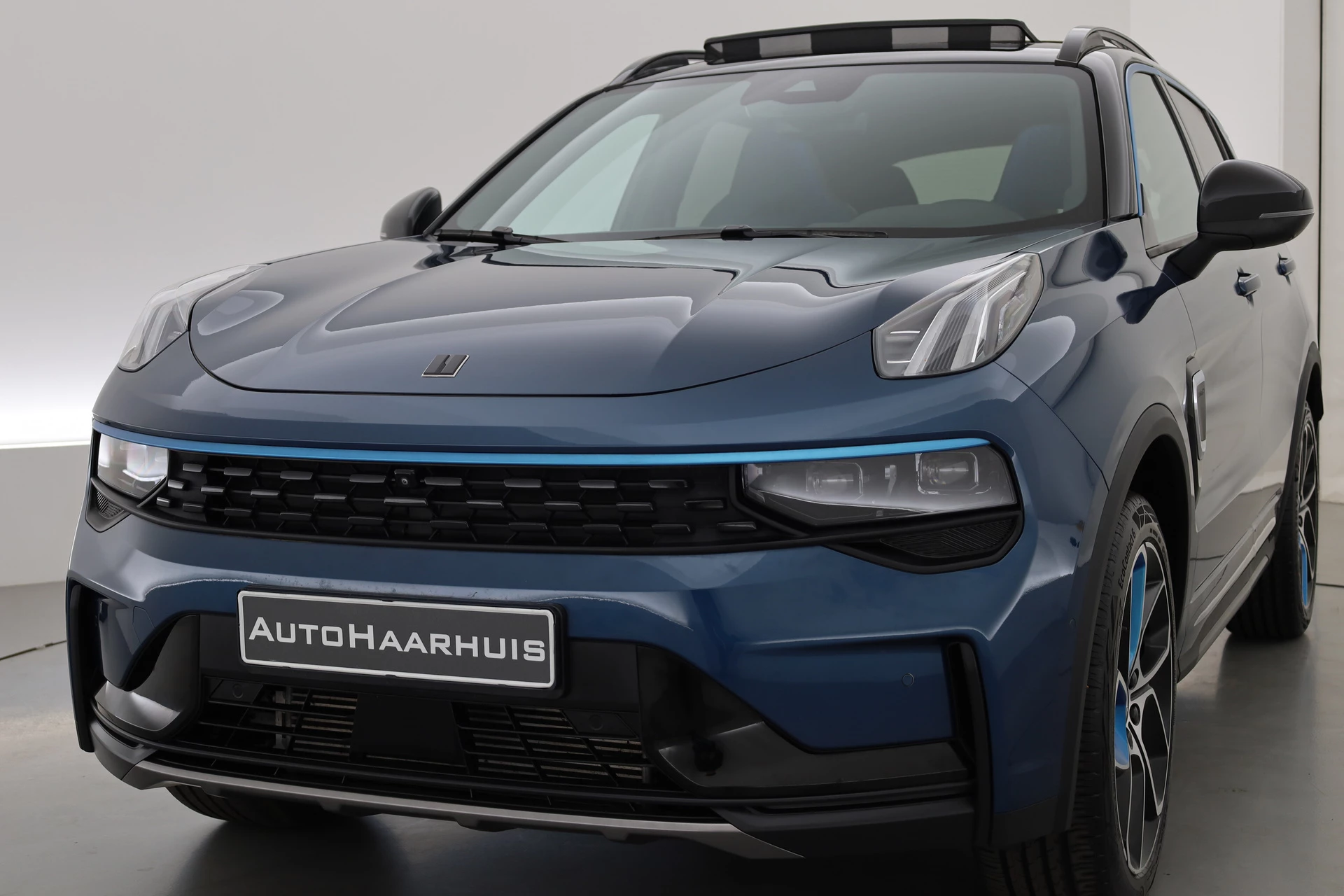 Hoofdafbeelding Lynk & Co 01