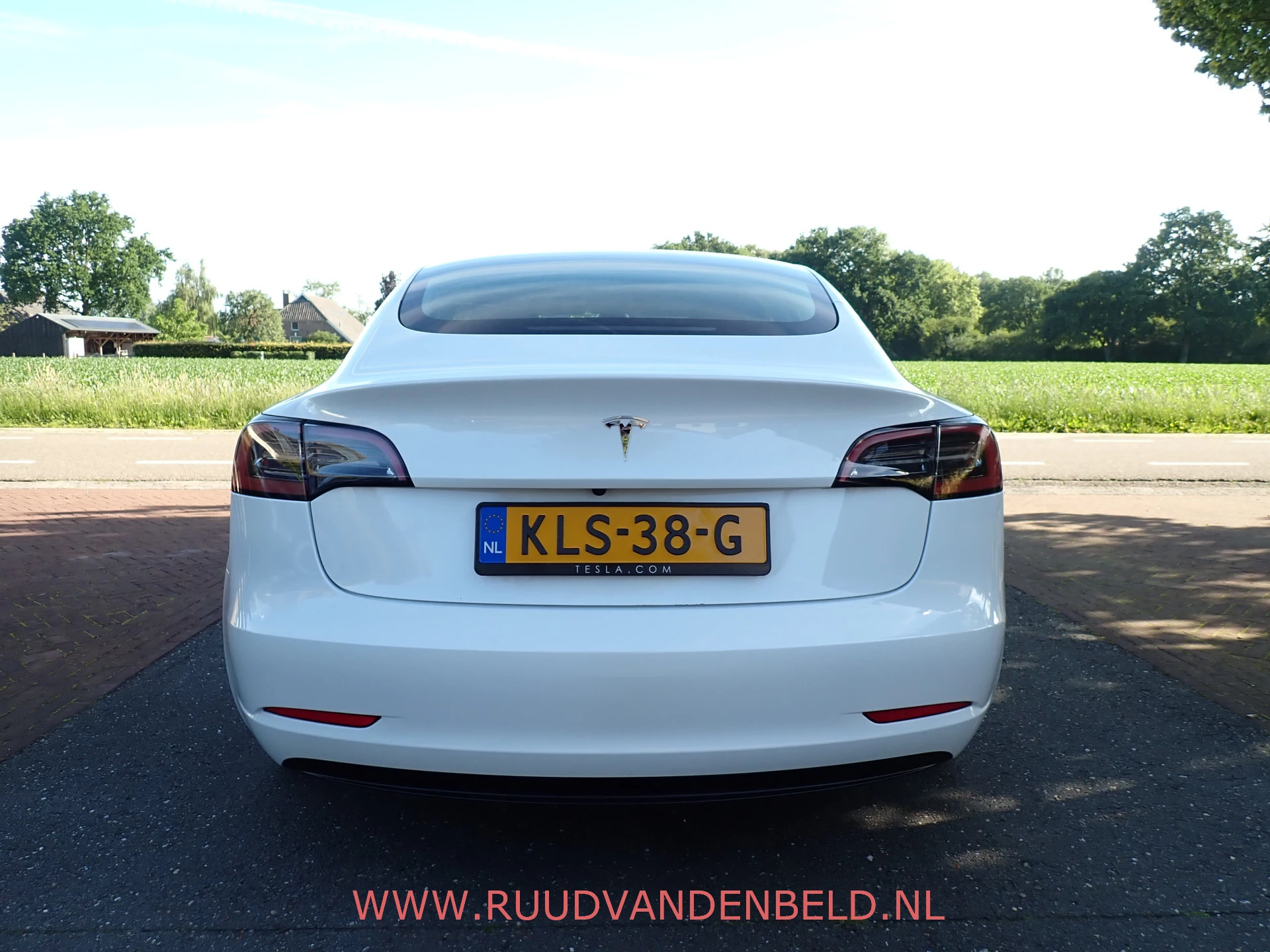 Hoofdafbeelding Tesla Model 3