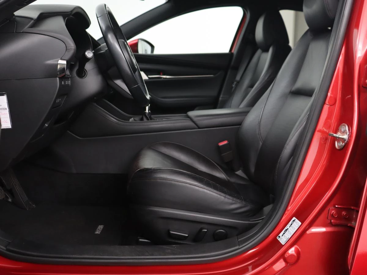 Hoofdafbeelding Mazda 3