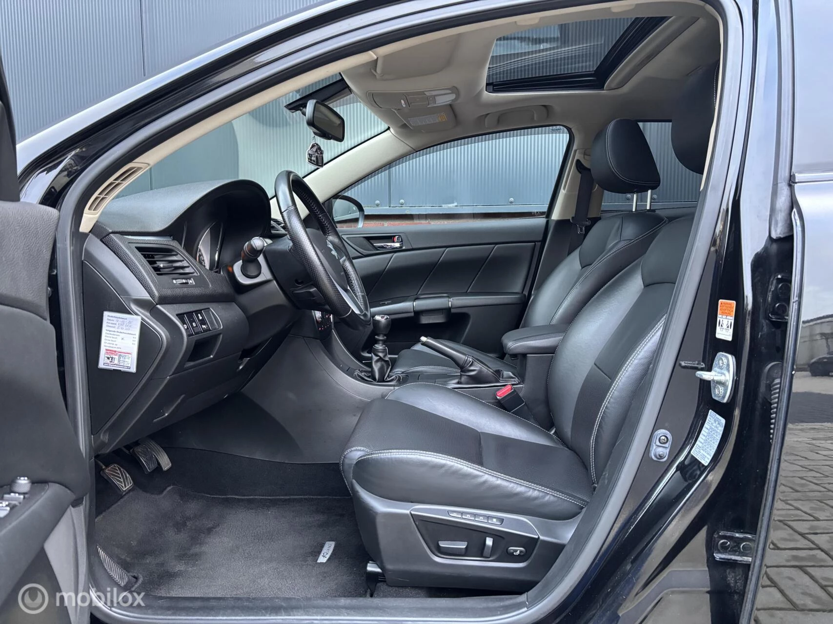 Hoofdafbeelding Suzuki Kizashi