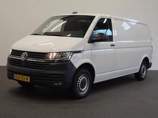 Volkswagen Transporter 2.0 TDI 110pk L2H1 Navigatie Apple Carplay/Android Auto Trekhaak Camera Parkeersensoren achter Cruise Control Airco