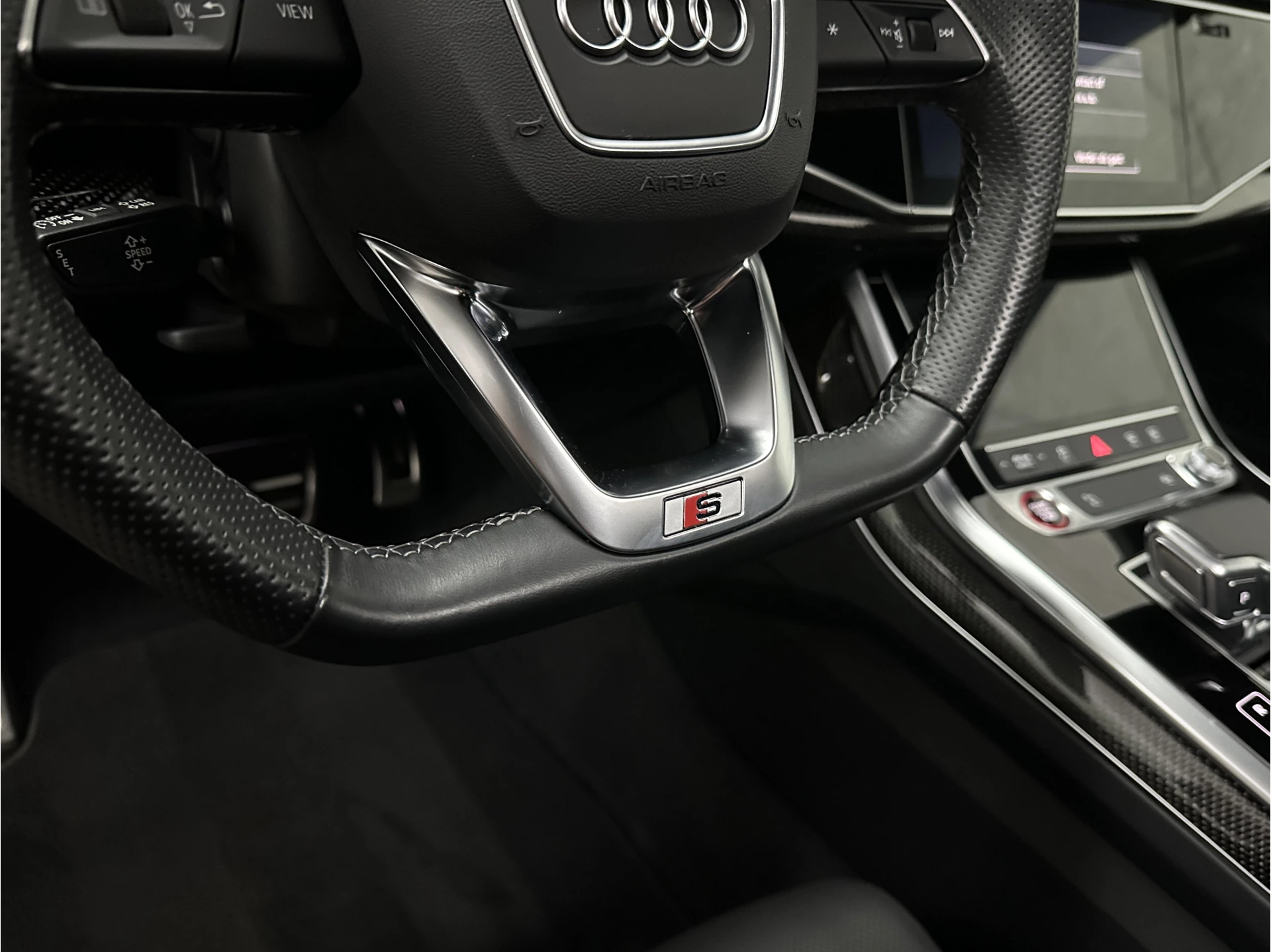 Hoofdafbeelding Audi Q8