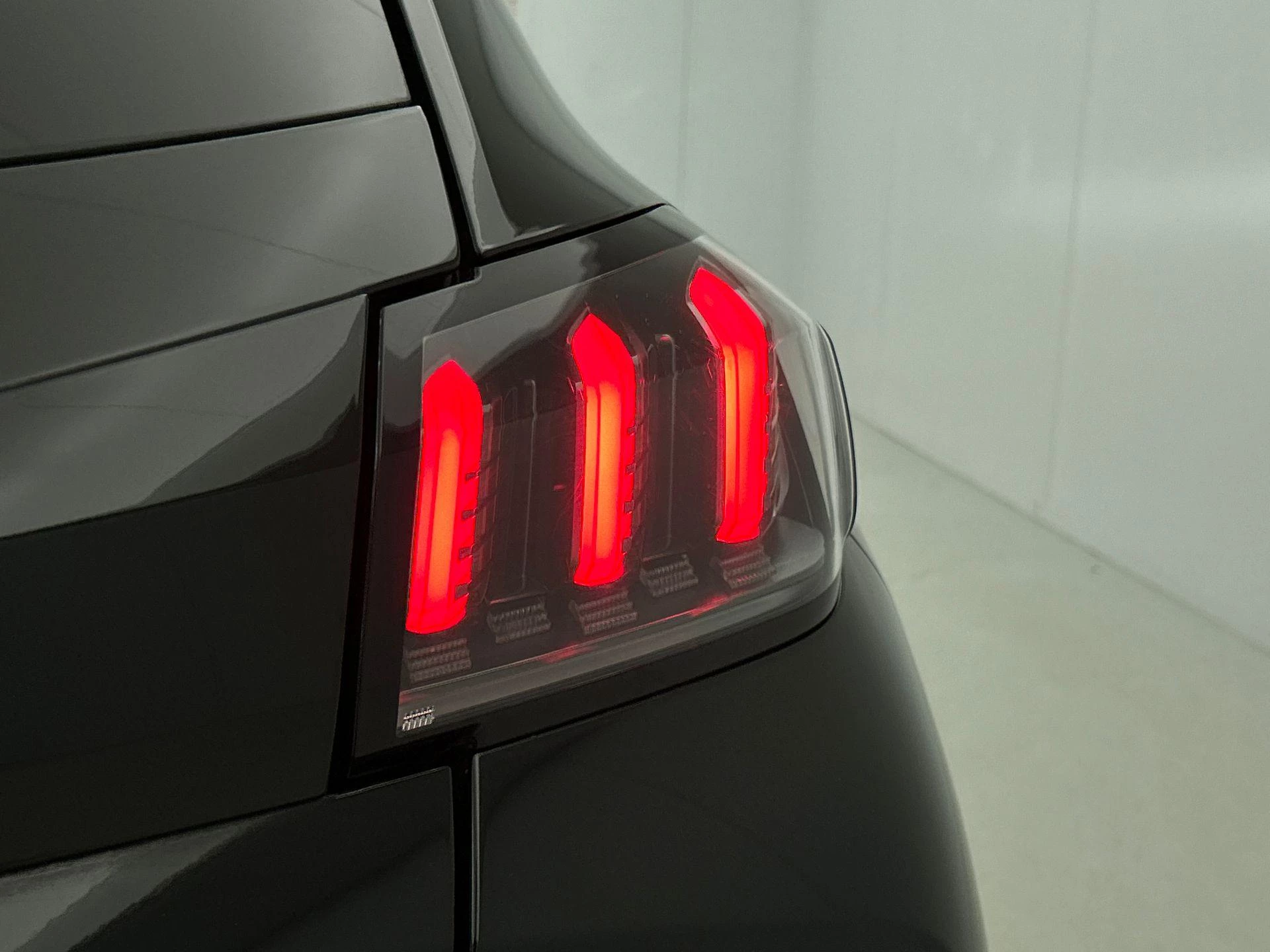 Hoofdafbeelding Peugeot e-208