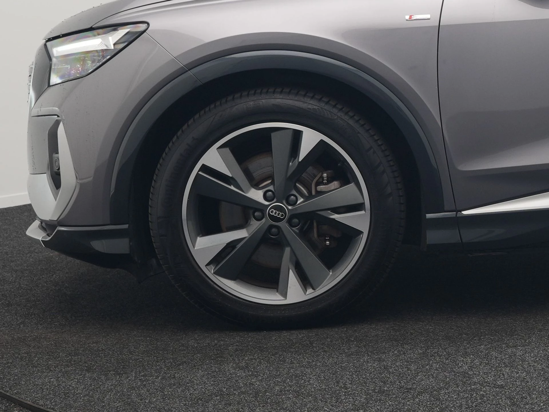 Hoofdafbeelding Audi Q4 e-tron