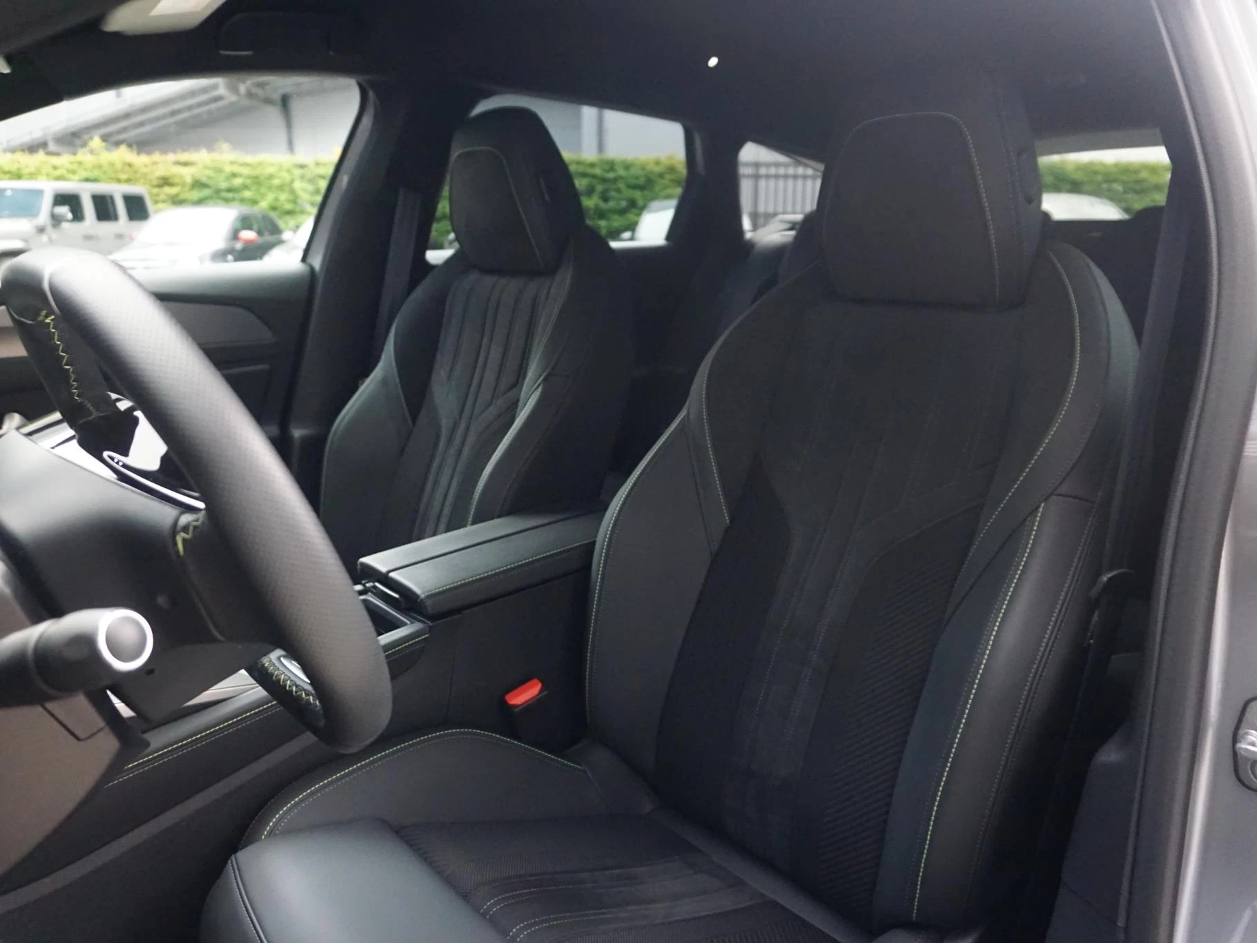 Hoofdafbeelding Peugeot e-308