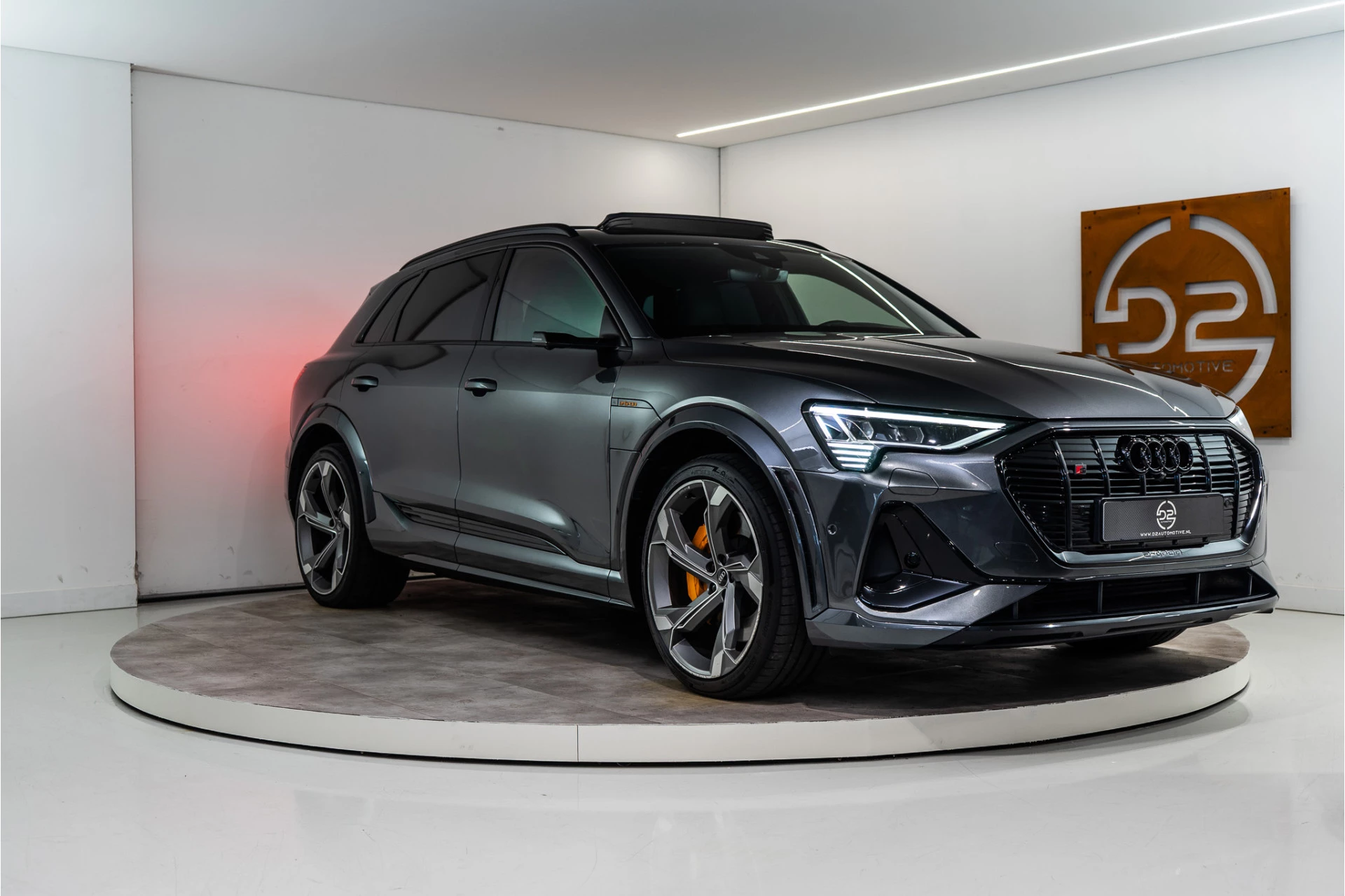 Hoofdafbeelding Audi e-tron