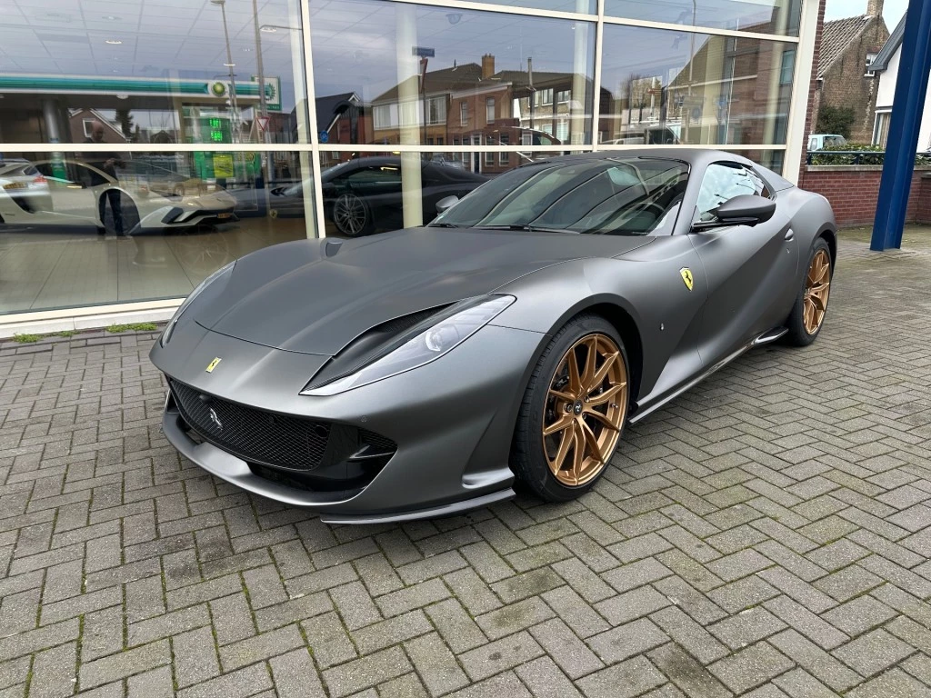 Hoofdafbeelding Ferrari 812