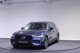Hoofdafbeelding Volvo V60 Volvo V60 2.0 T6 Recharge AWD R-Design | PANO | H/K | Trekhaak