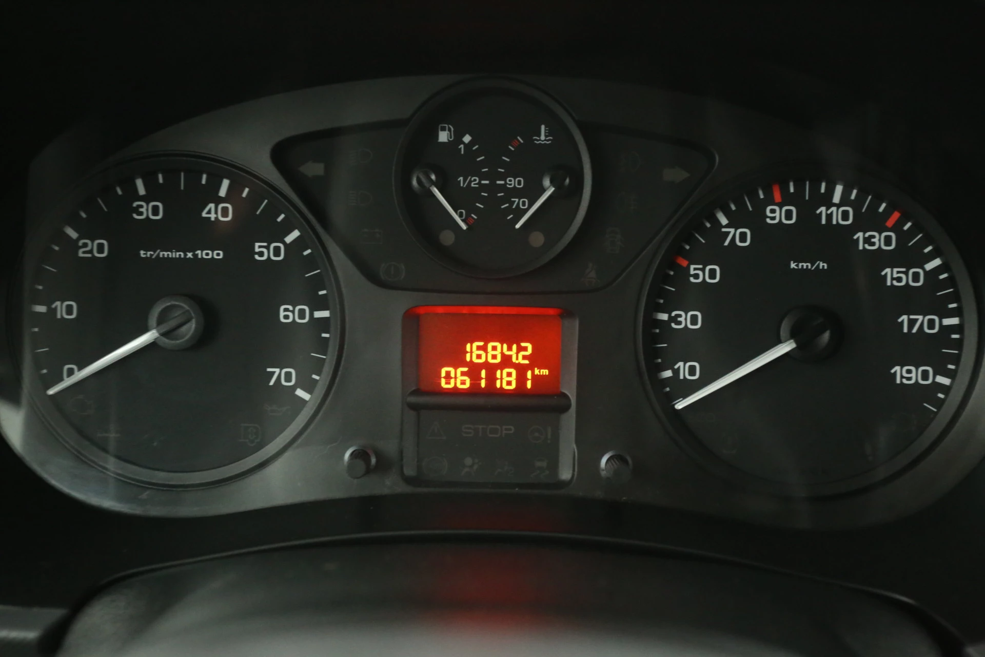 Hoofdafbeelding Peugeot Partner