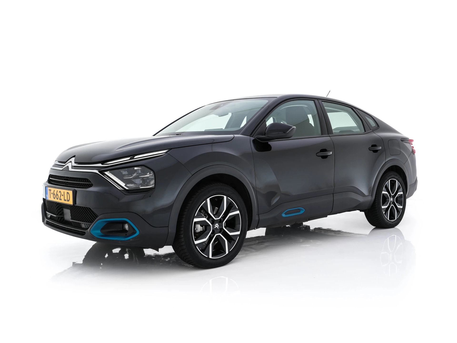 Hoofdafbeelding Citroën ë-C4 X