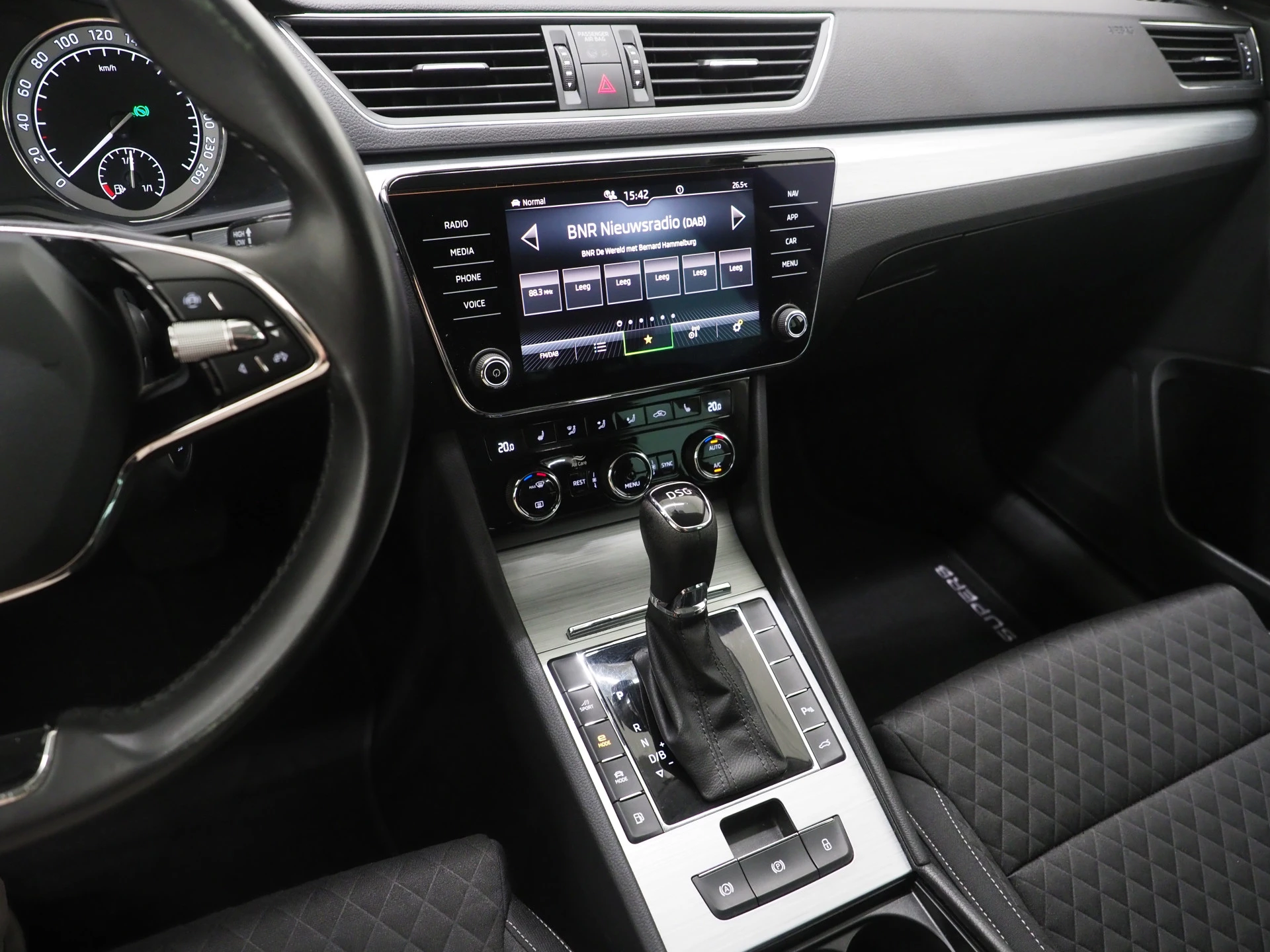 Hoofdafbeelding Škoda Superb