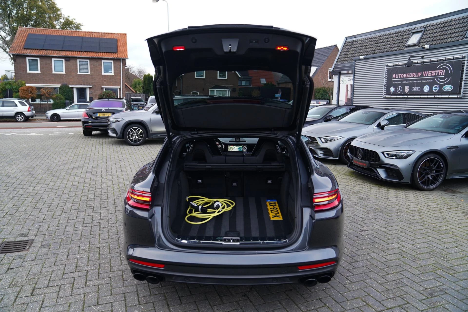 Hoofdafbeelding Porsche Panamera
