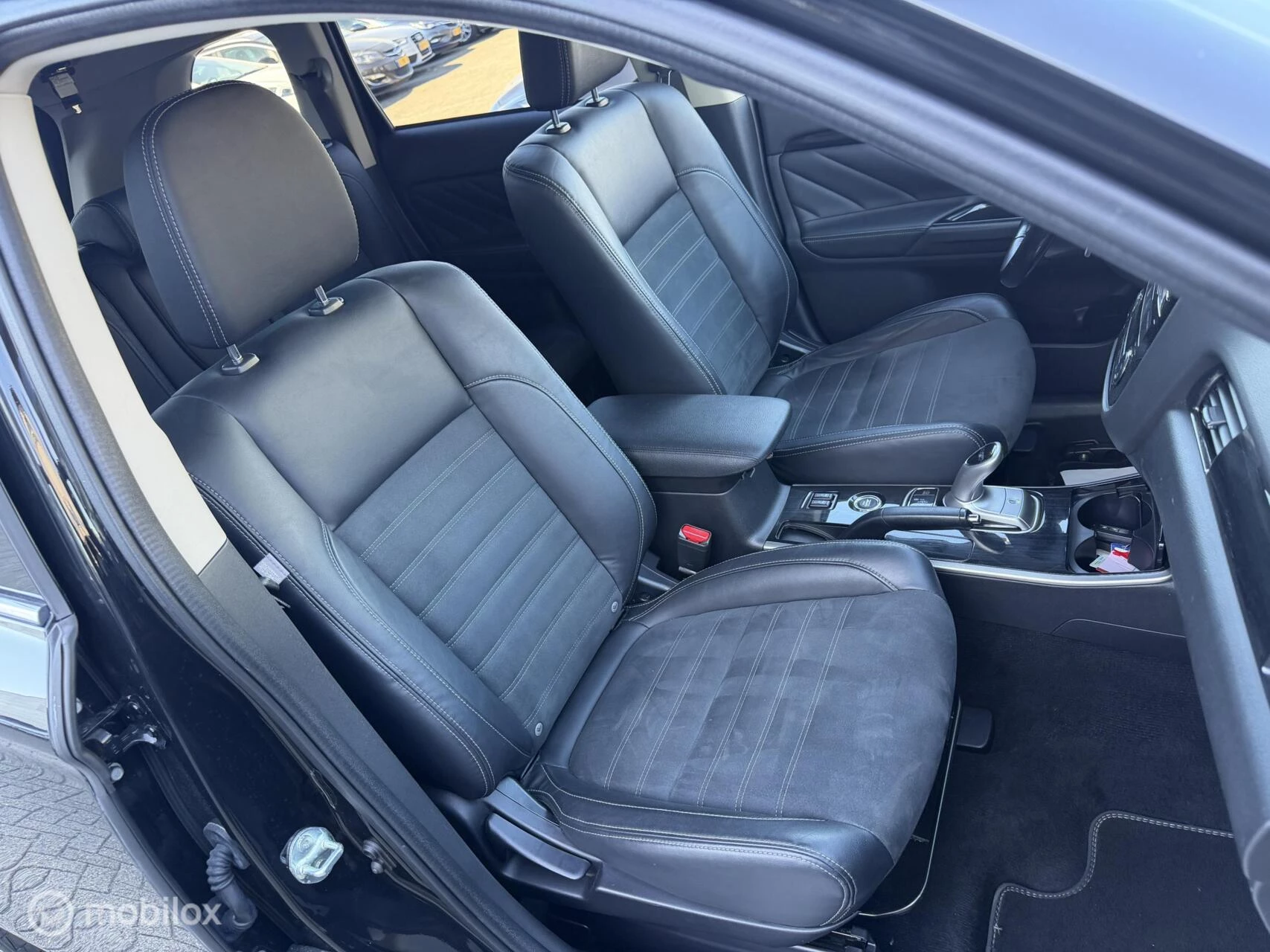 Hoofdafbeelding Mitsubishi Outlander