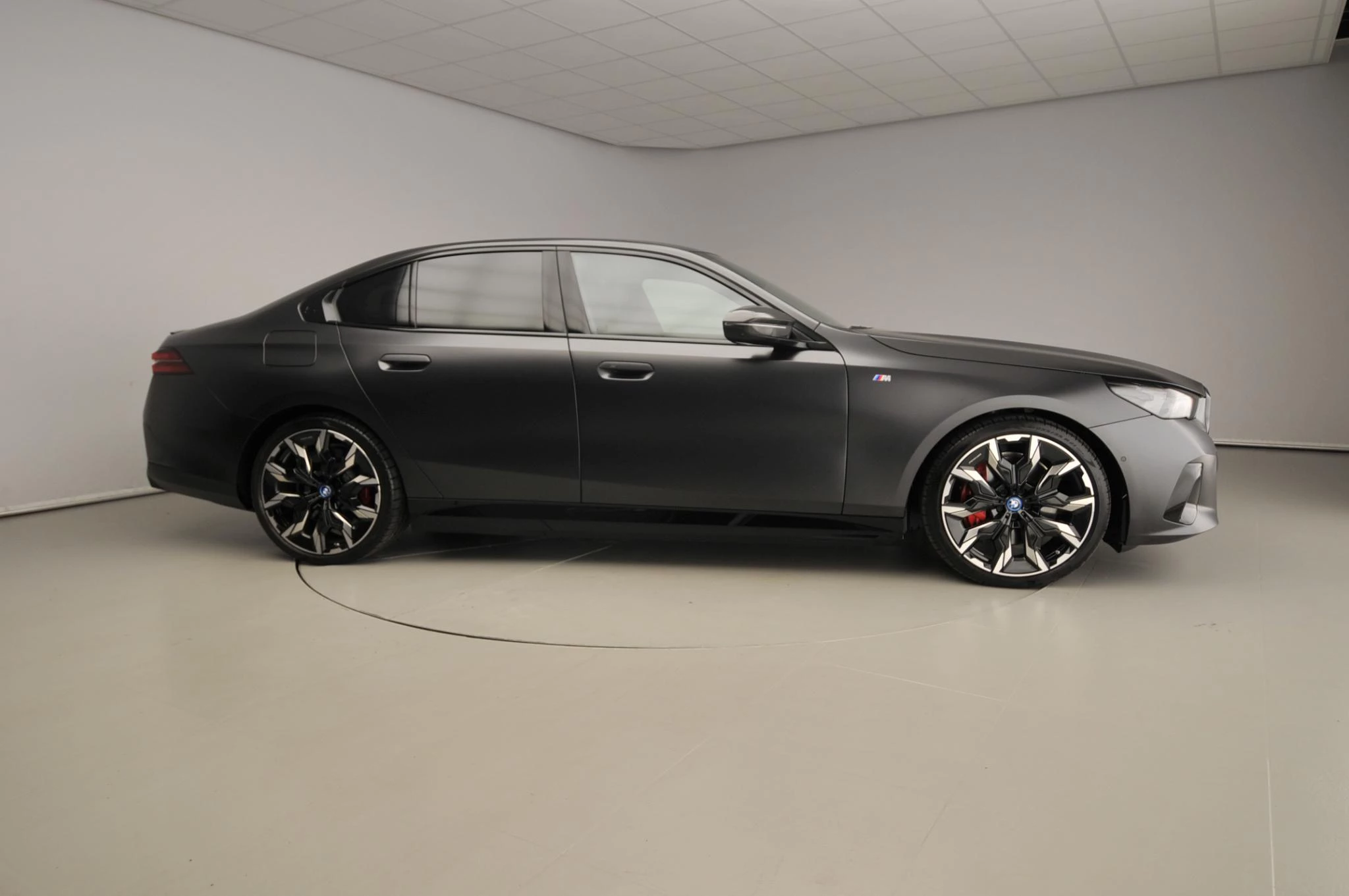 Hoofdafbeelding BMW i5