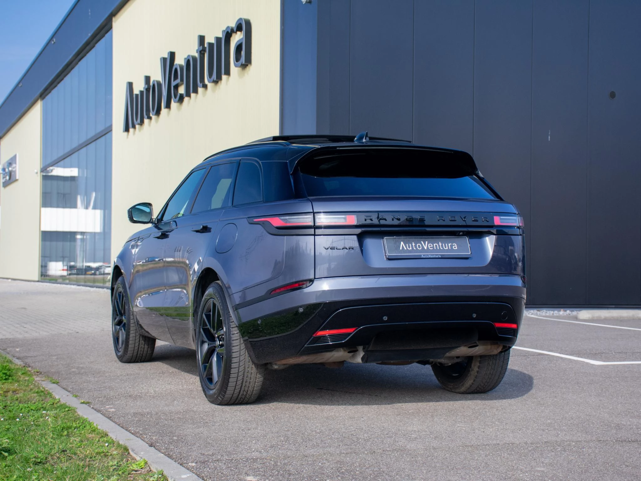 Hoofdafbeelding Land Rover Range Rover Velar