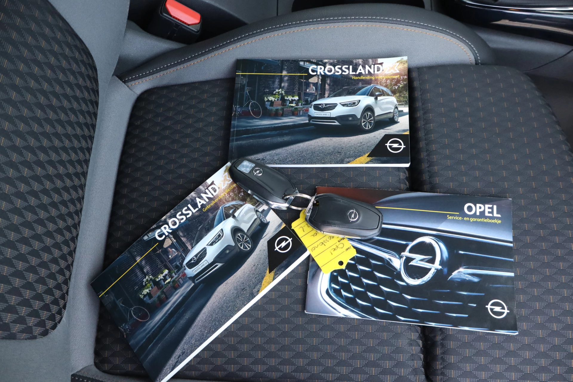 Hoofdafbeelding Opel Crossland X