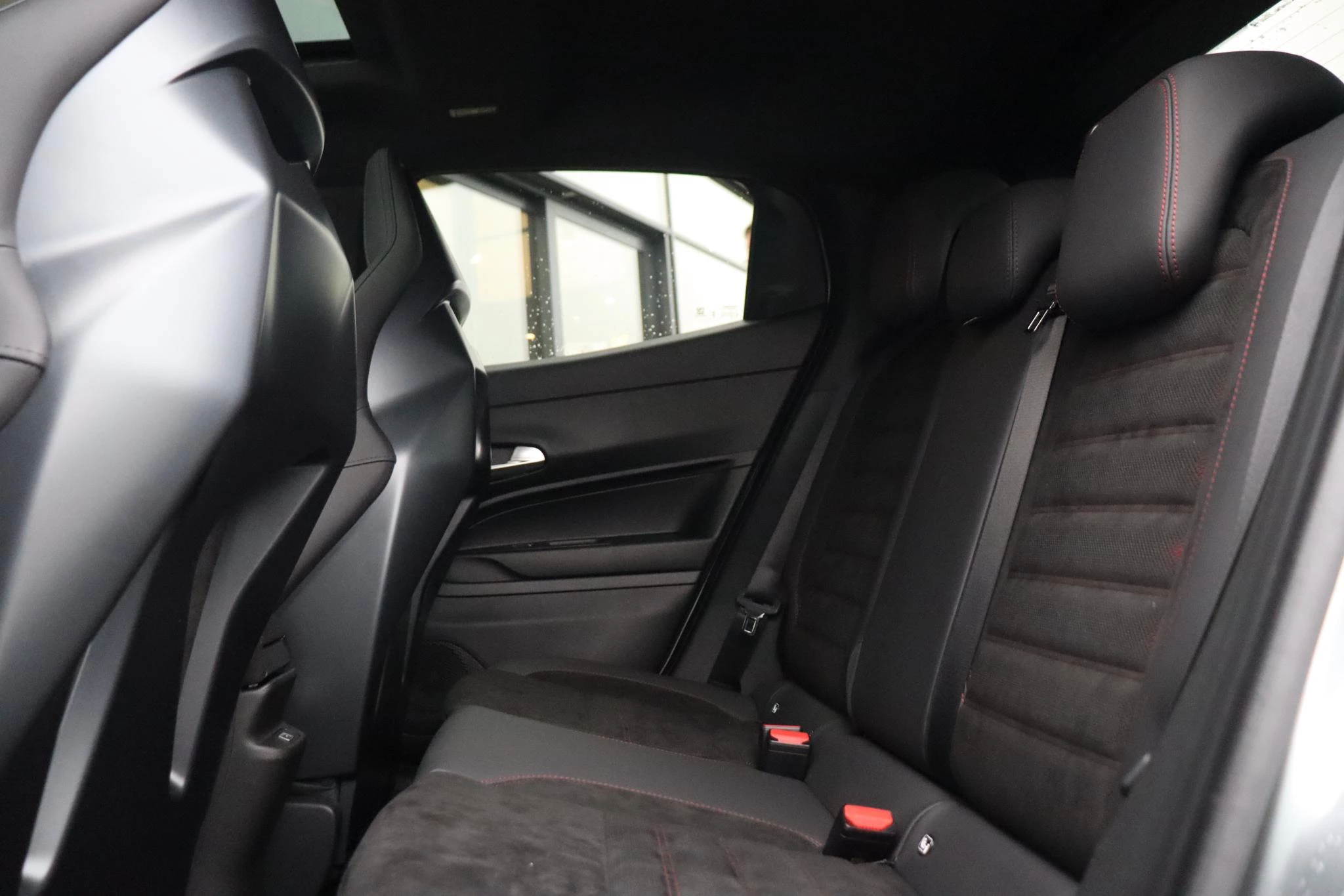 Hoofdafbeelding Alfa Romeo Junior