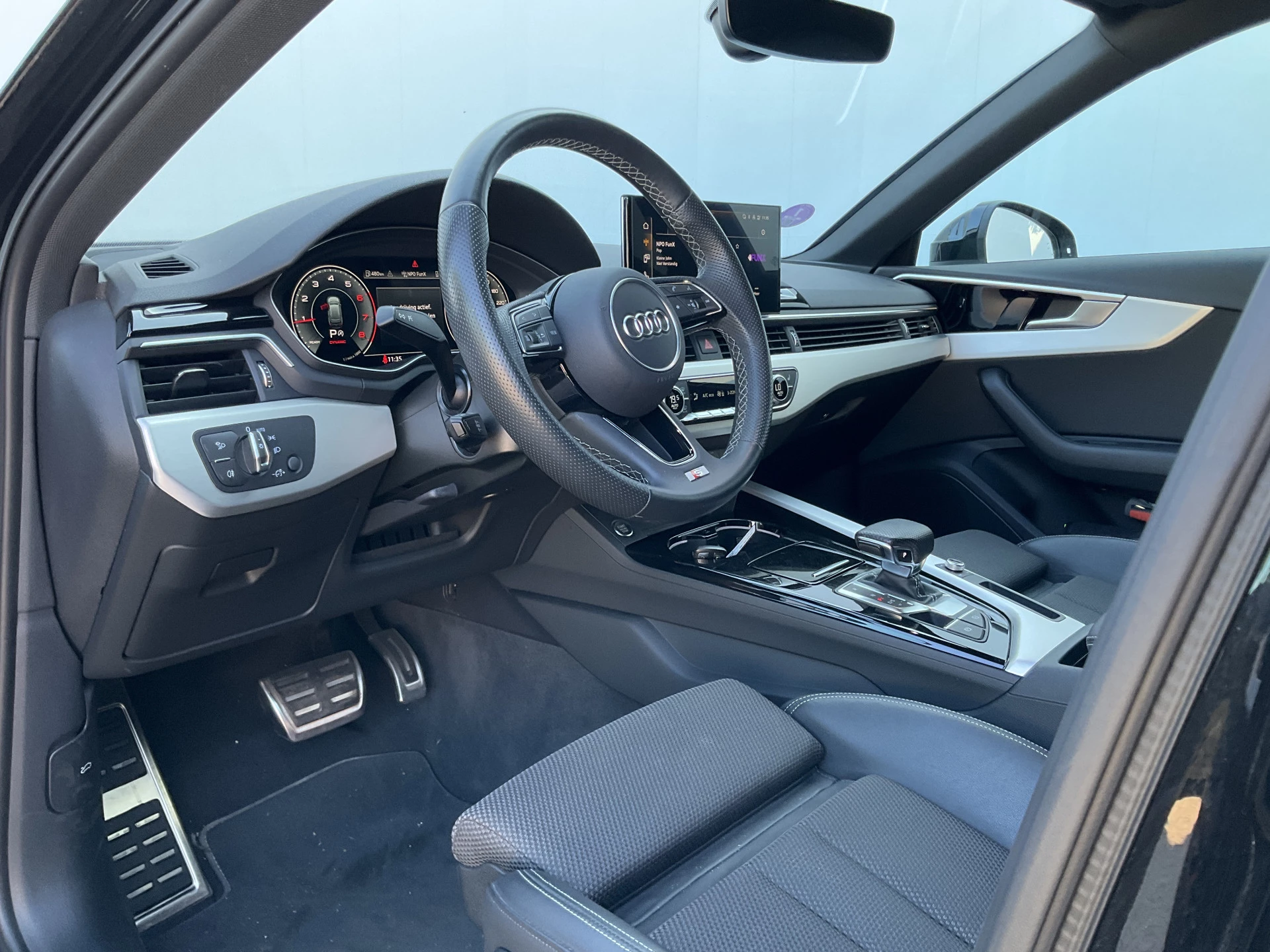 Hoofdafbeelding Audi A4