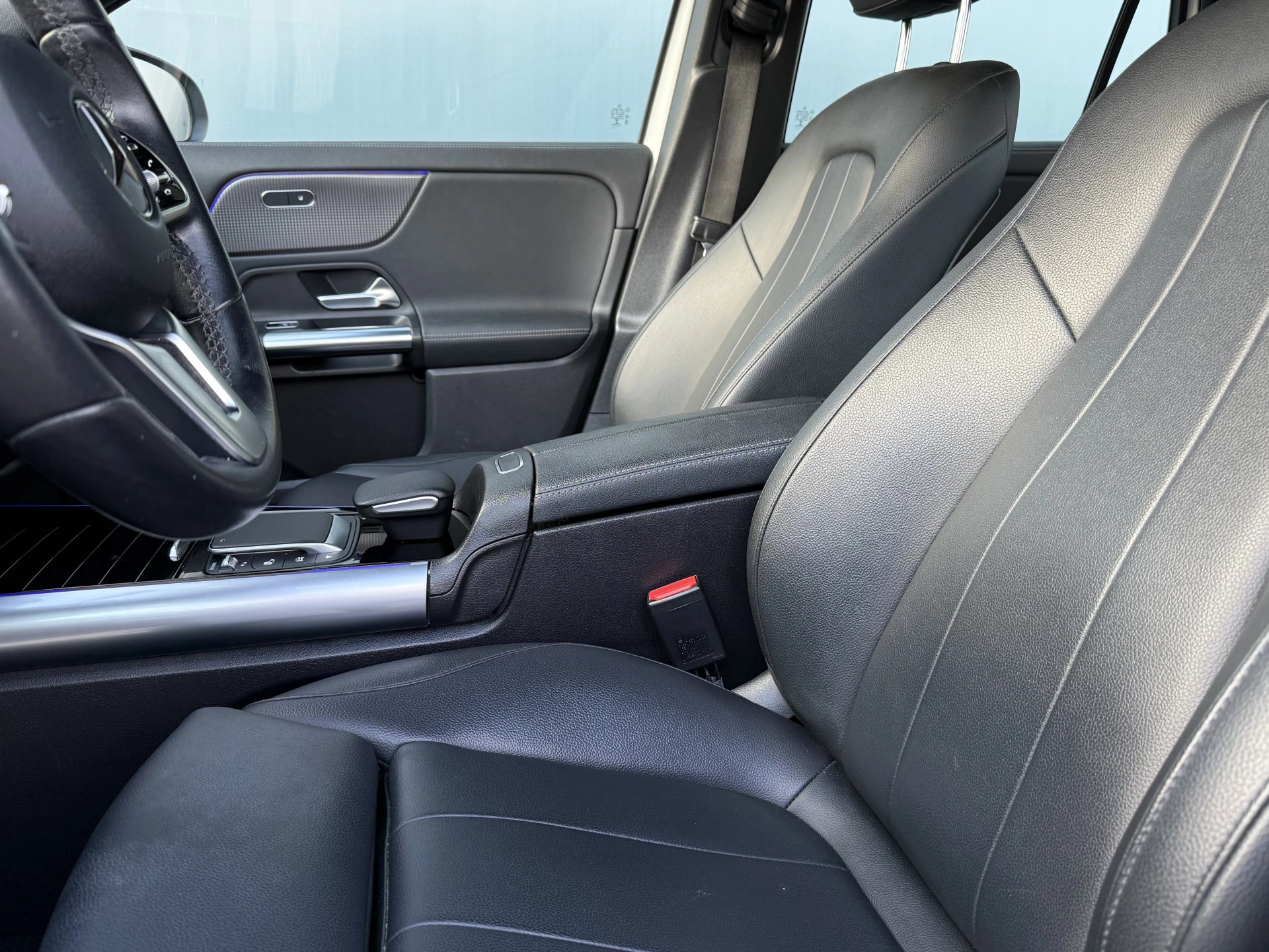 Hoofdafbeelding Mercedes-Benz EQA