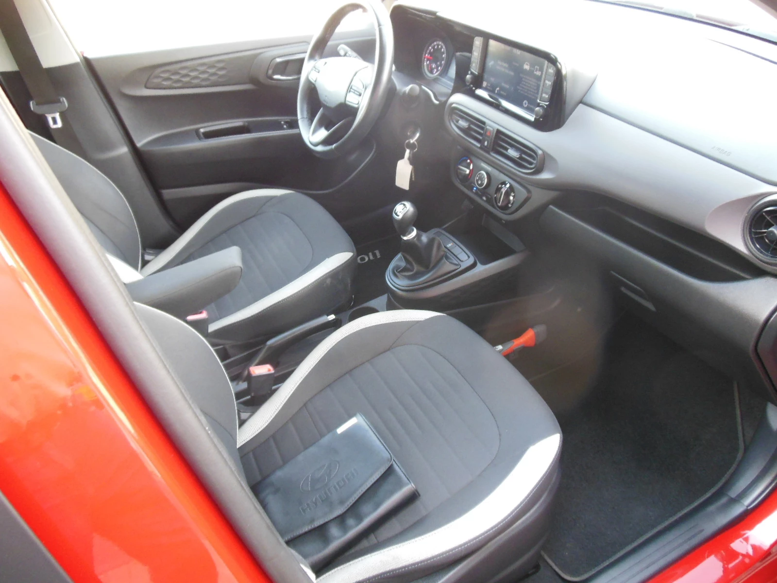 Hoofdafbeelding Hyundai i10