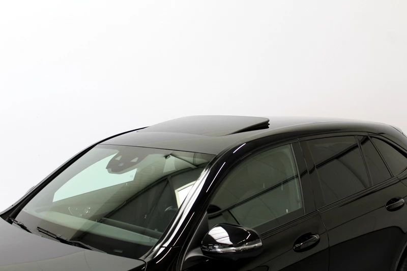 Hoofdafbeelding Mercedes-Benz EQC
