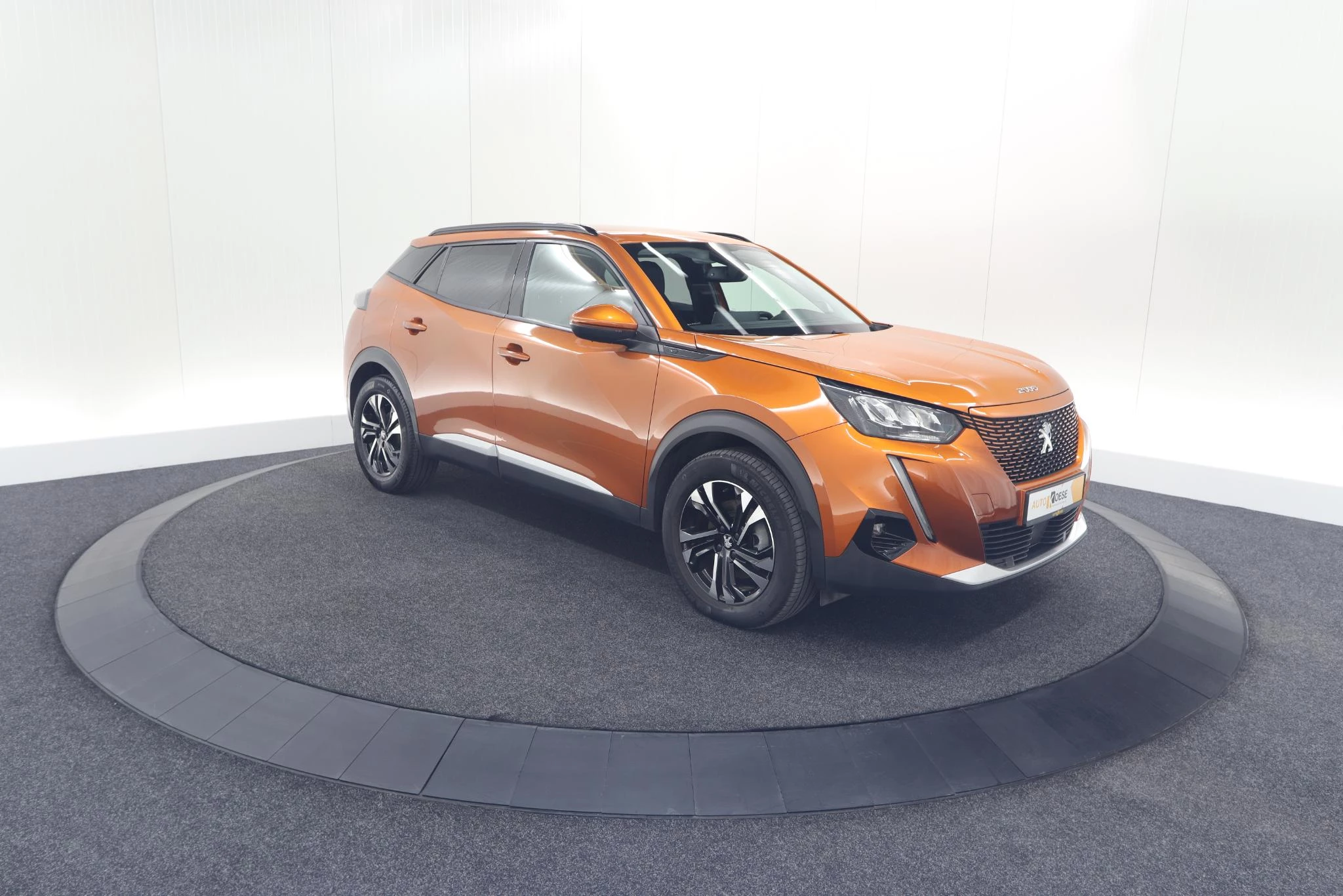 Hoofdafbeelding Peugeot e-2008