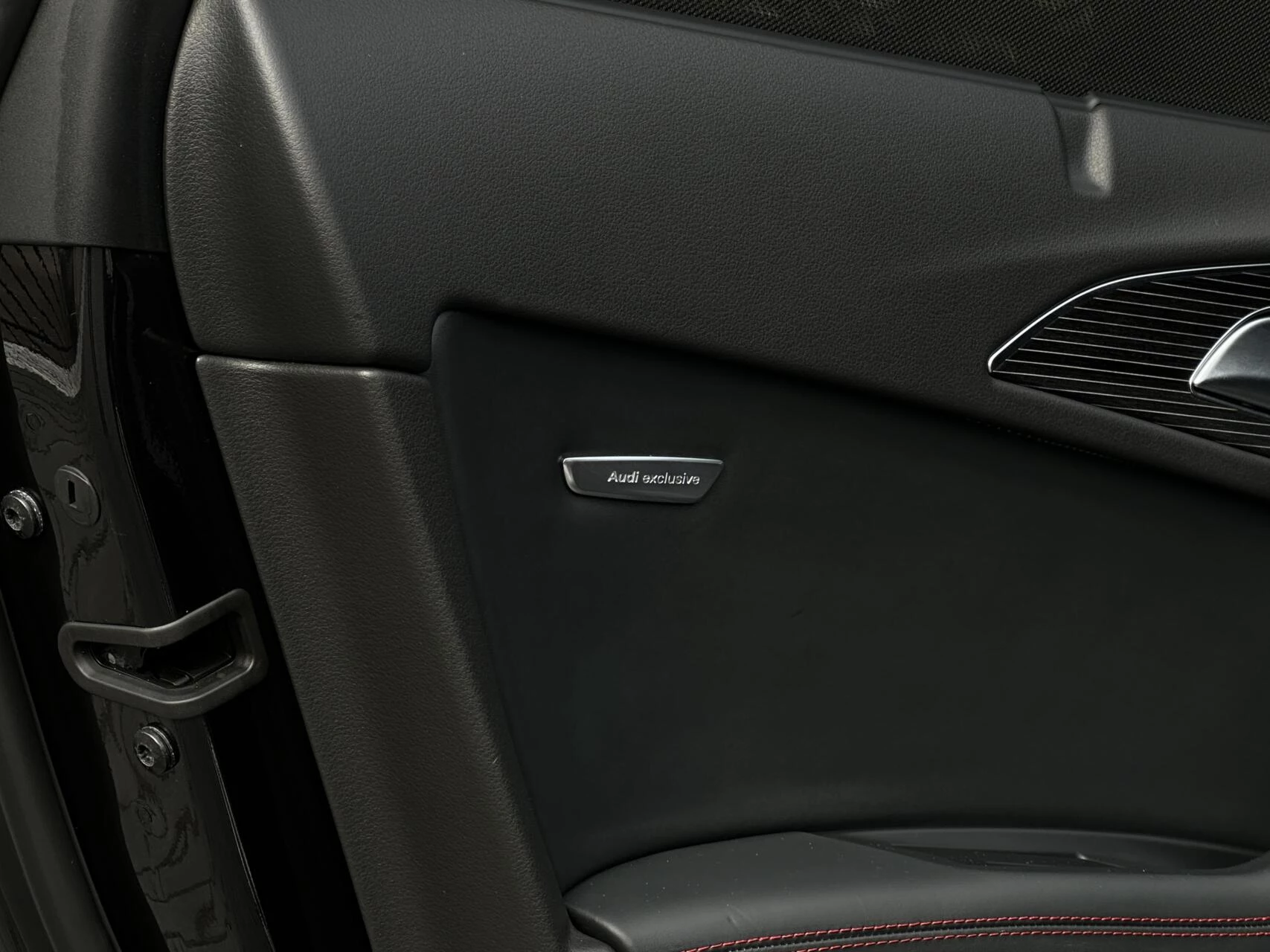 Hoofdafbeelding Audi S6
