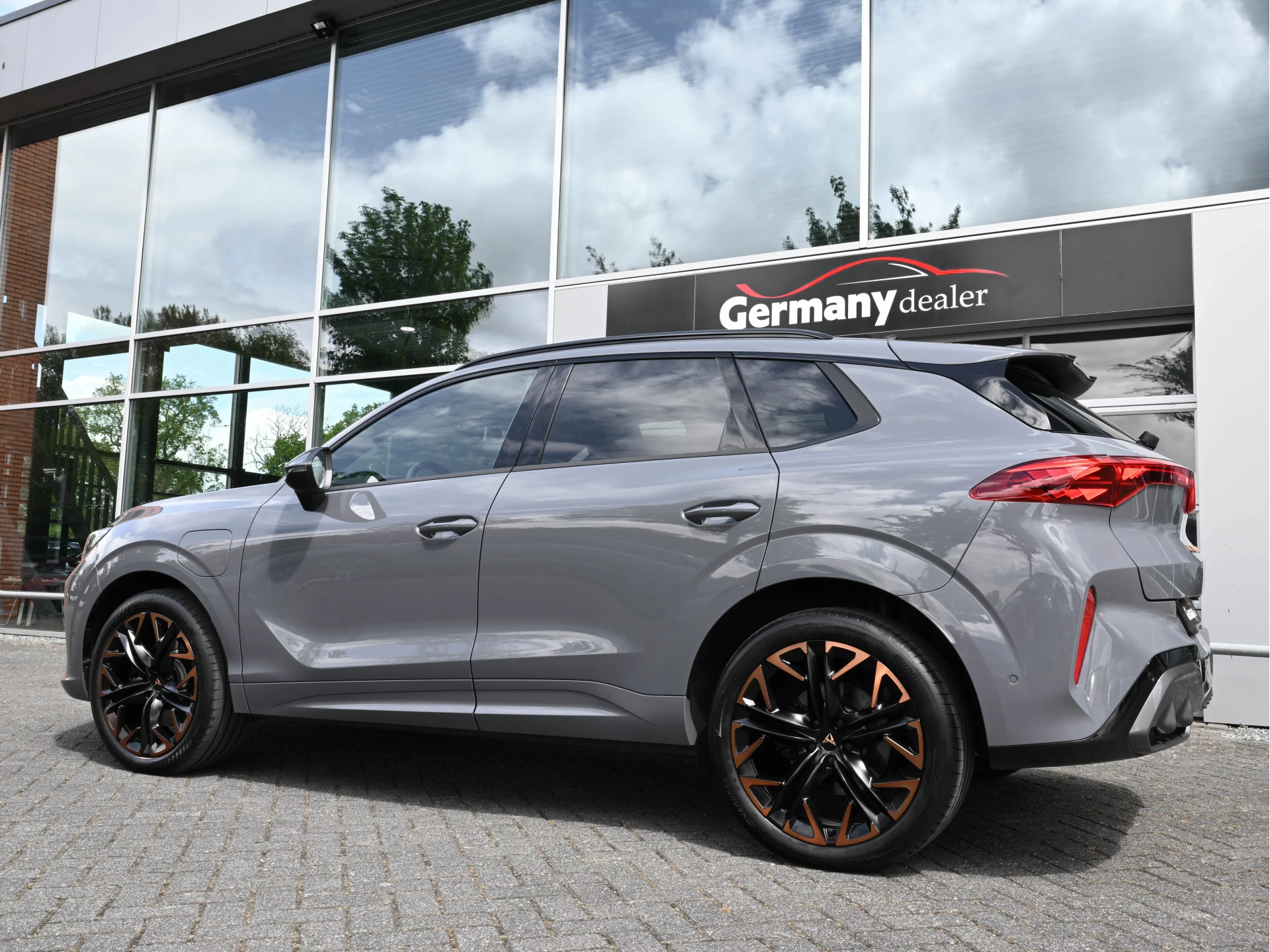 Hoofdafbeelding CUPRA Terramar
