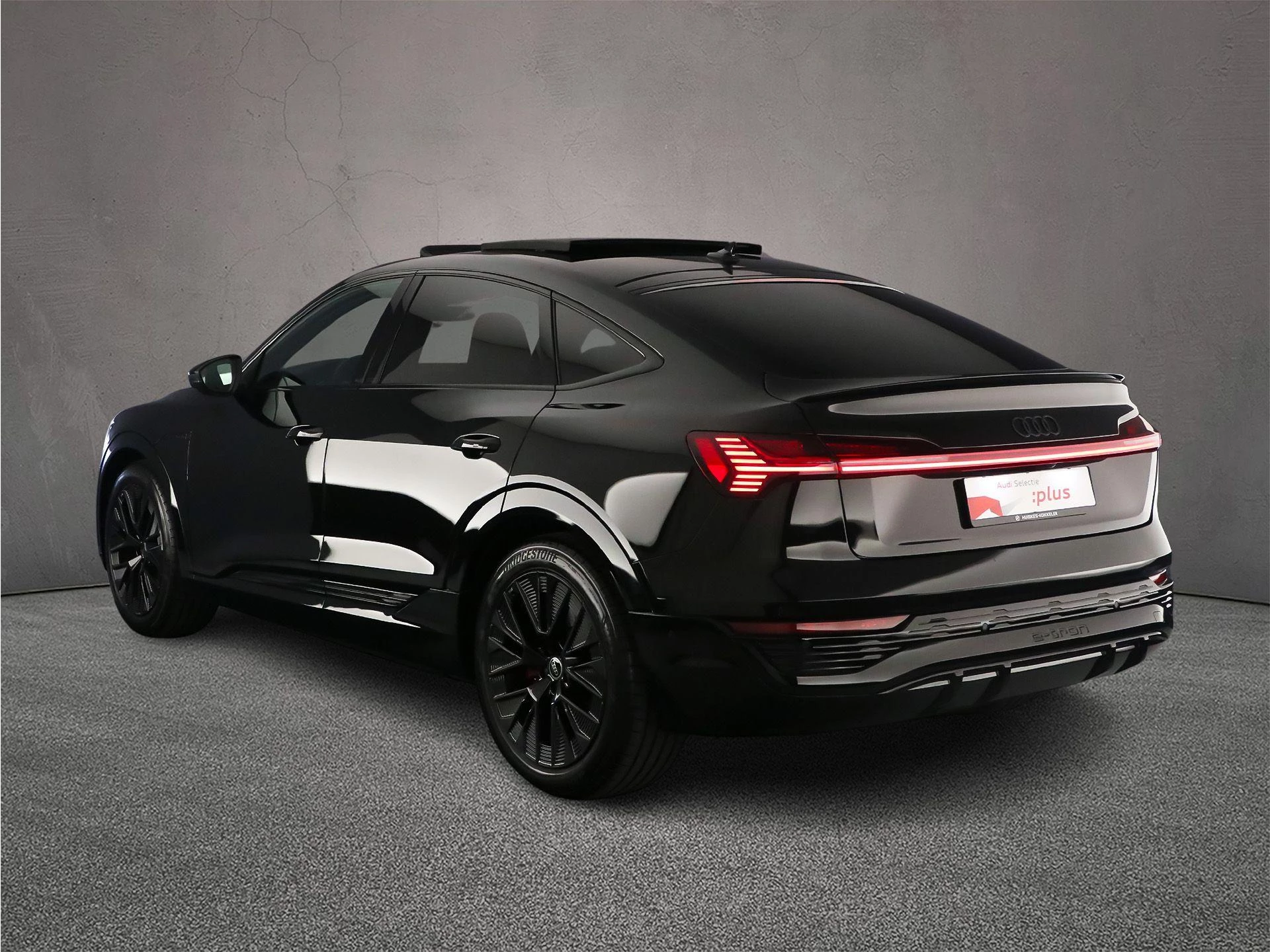 Hoofdafbeelding Audi Q8 Sportback e-tron