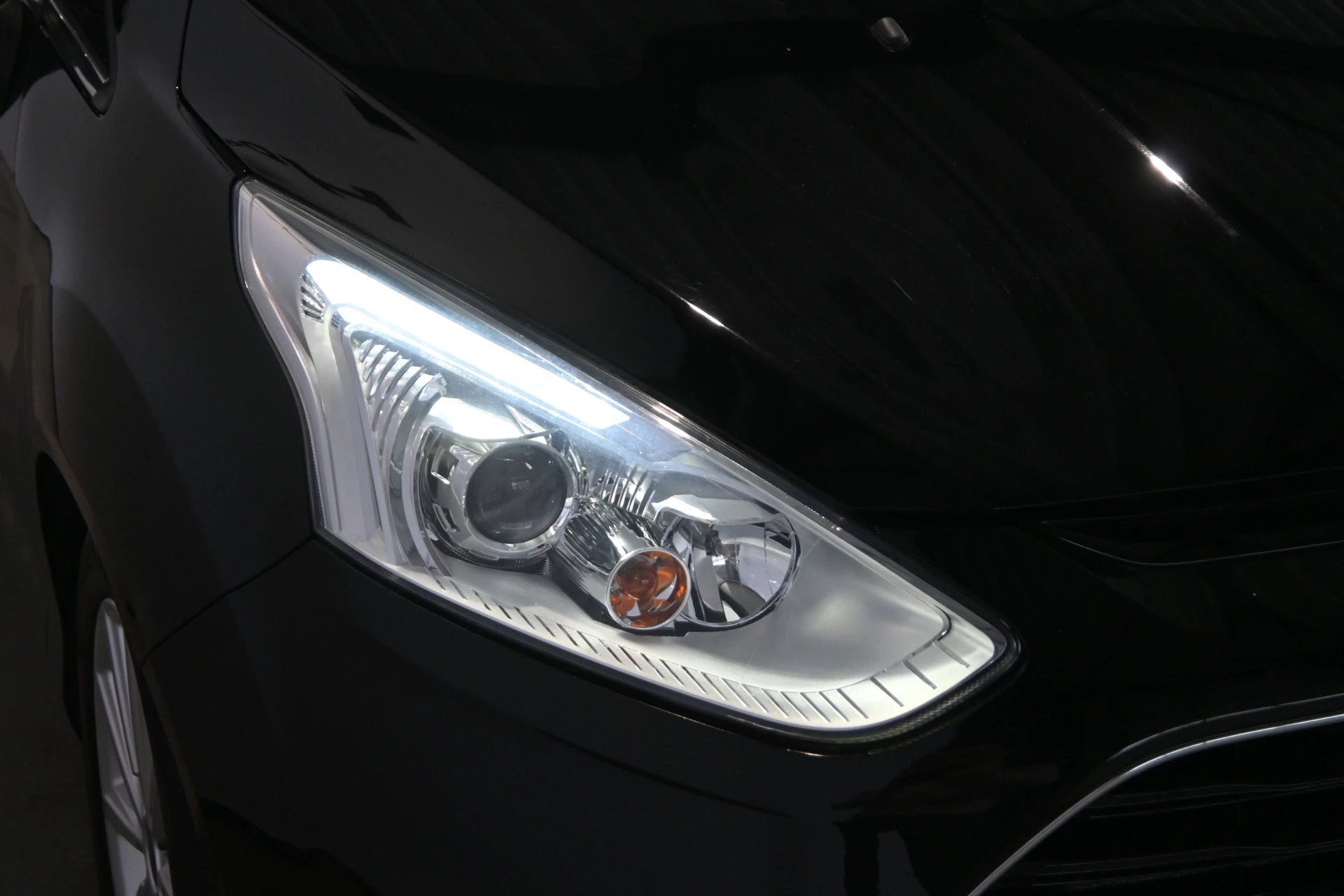 Hoofdafbeelding Ford B-MAX