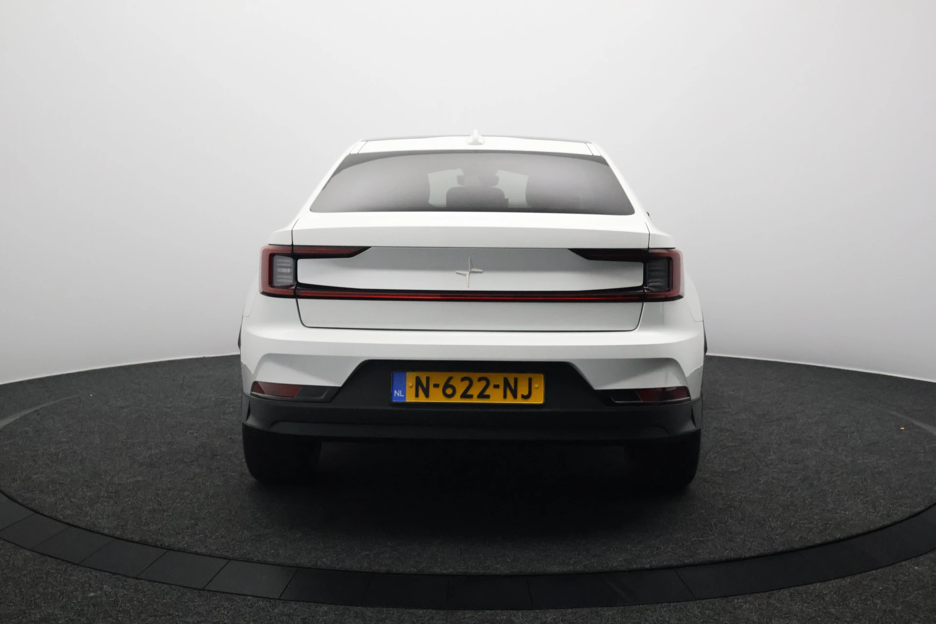Hoofdafbeelding Polestar 2