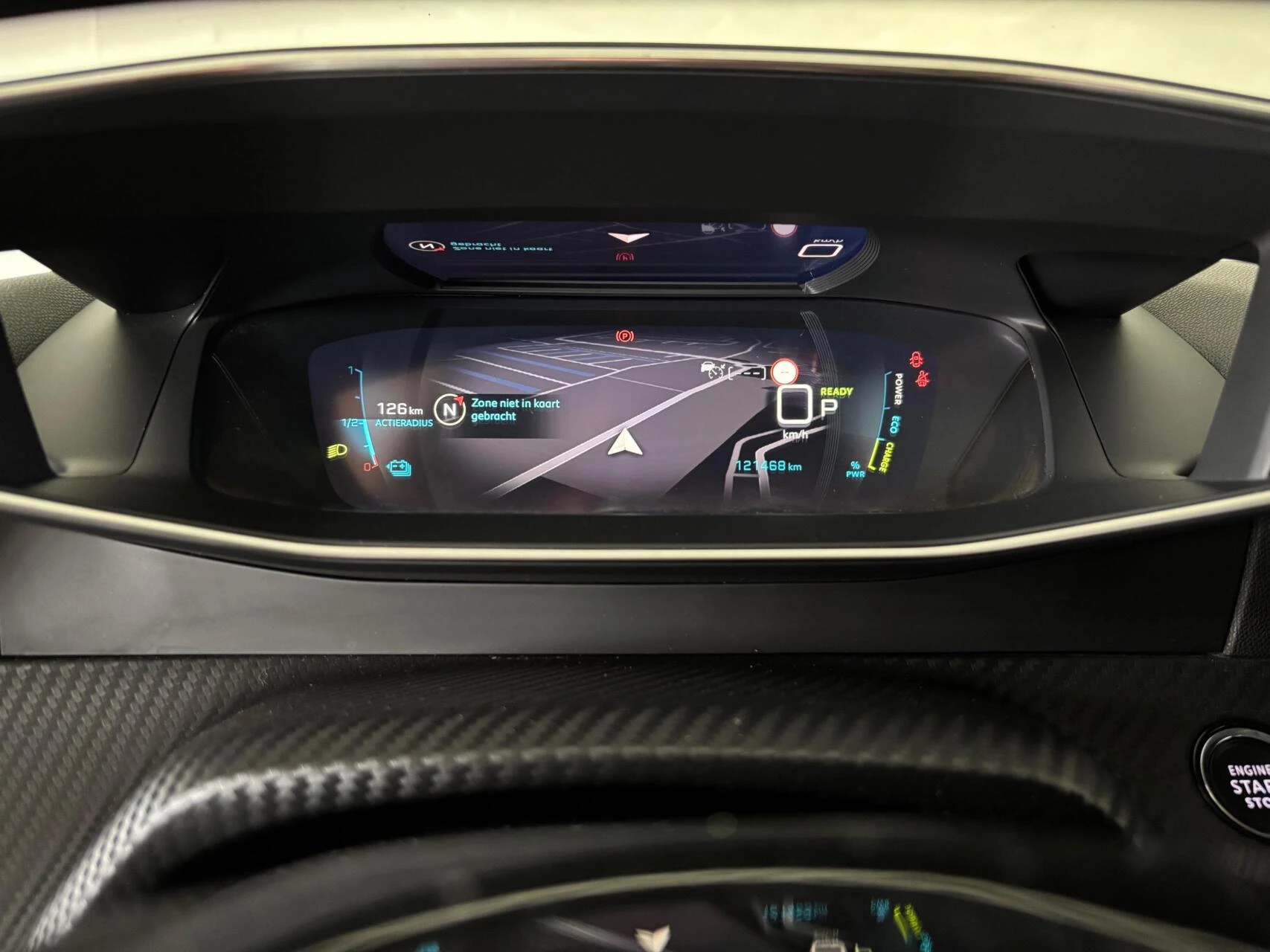 Hoofdafbeelding Peugeot e-2008