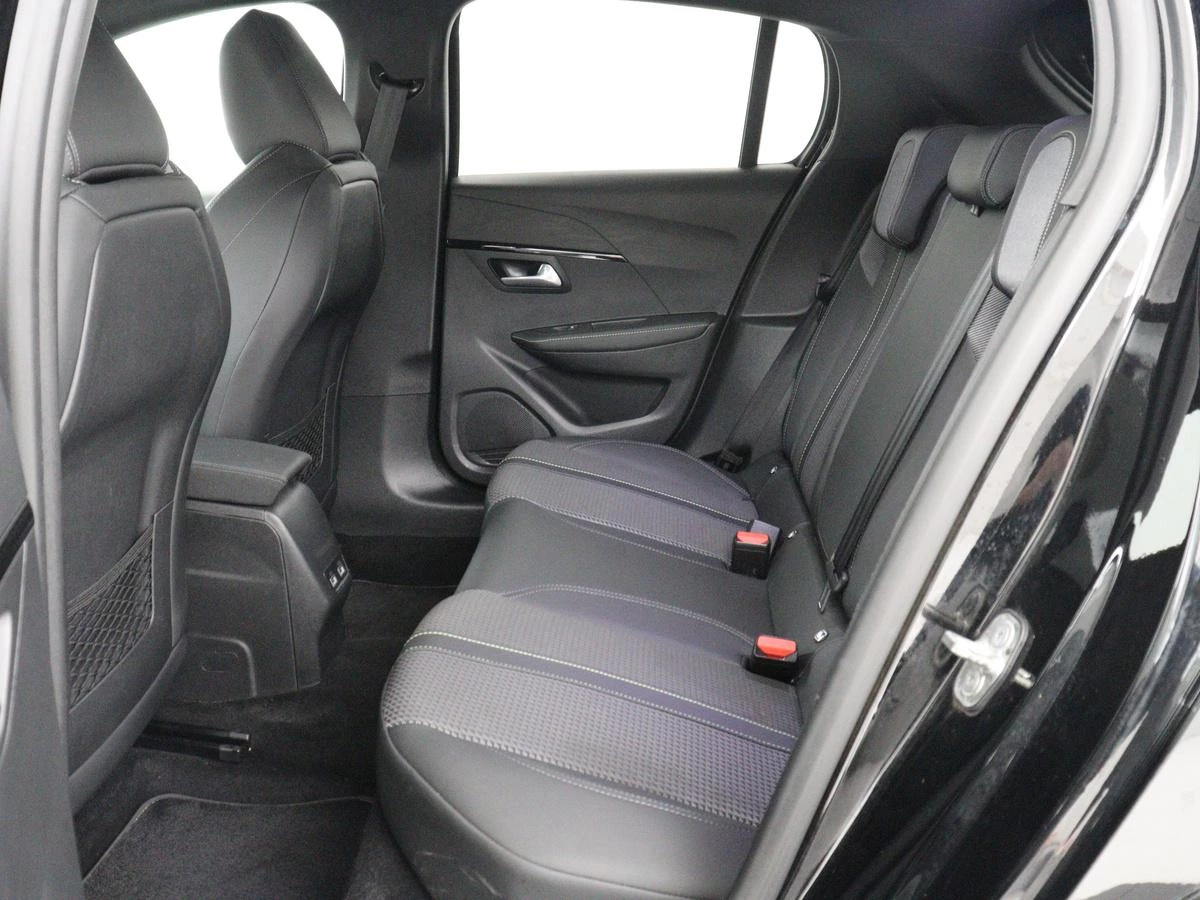 Hoofdafbeelding Peugeot e-208