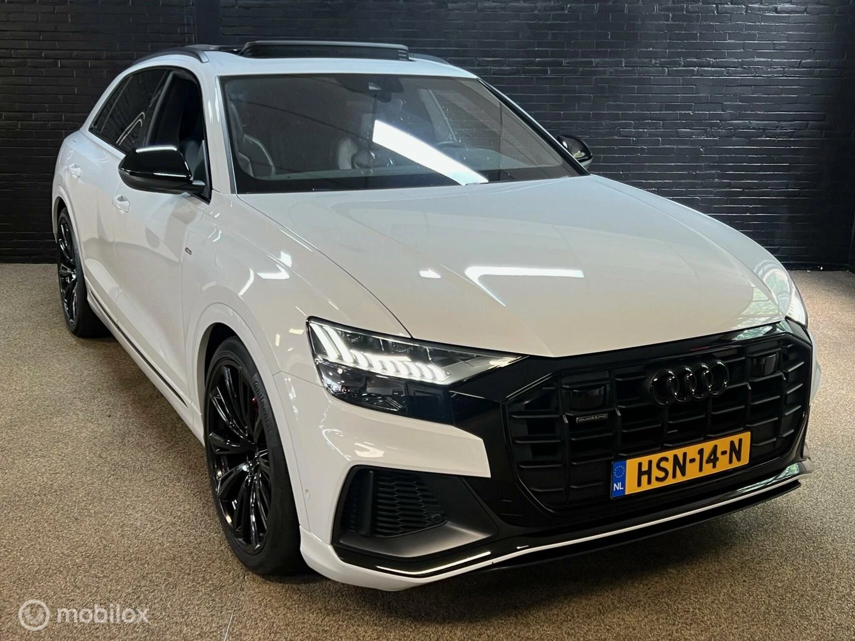 Hoofdafbeelding Audi Q8
