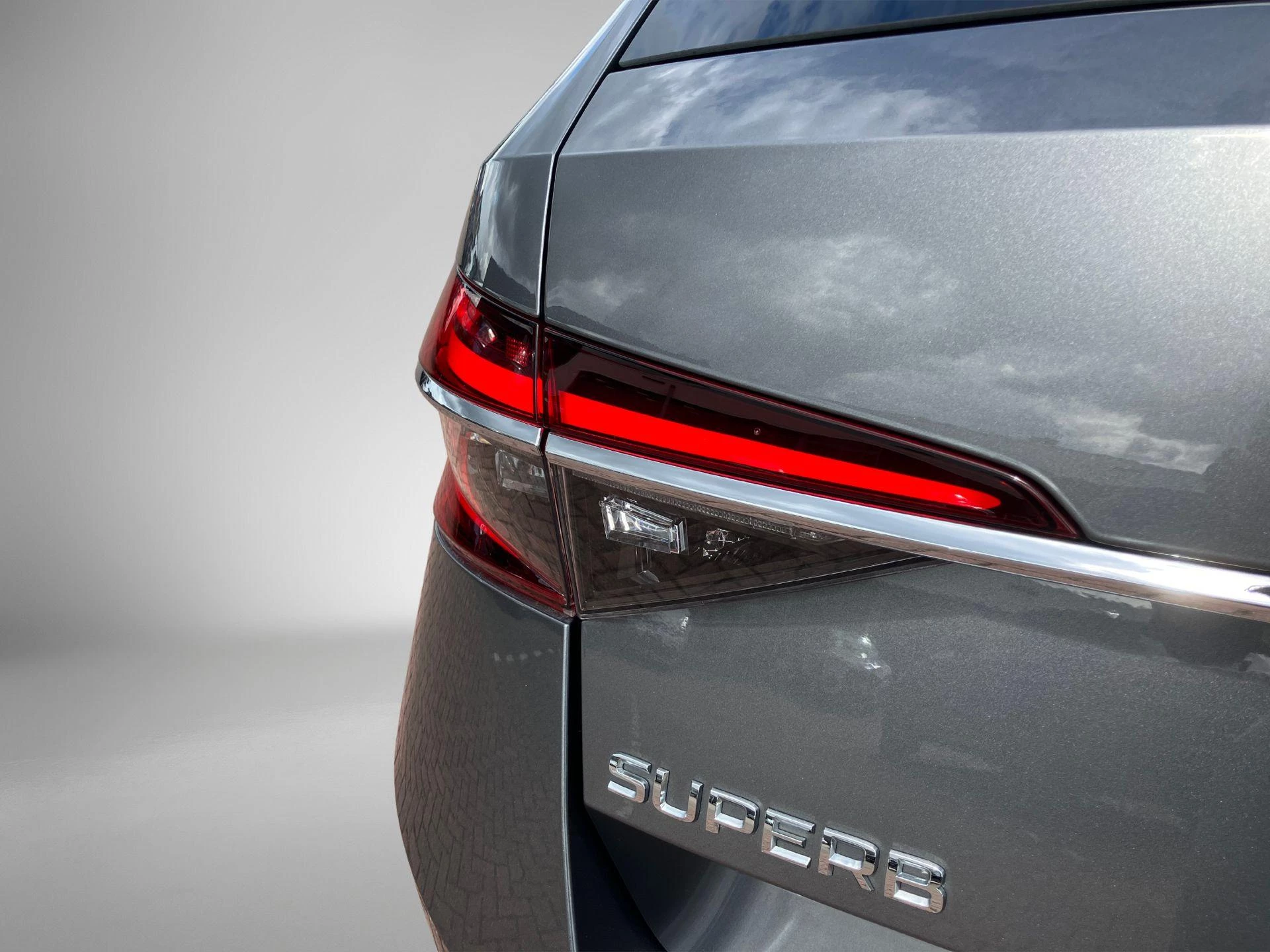 Hoofdafbeelding Škoda Superb