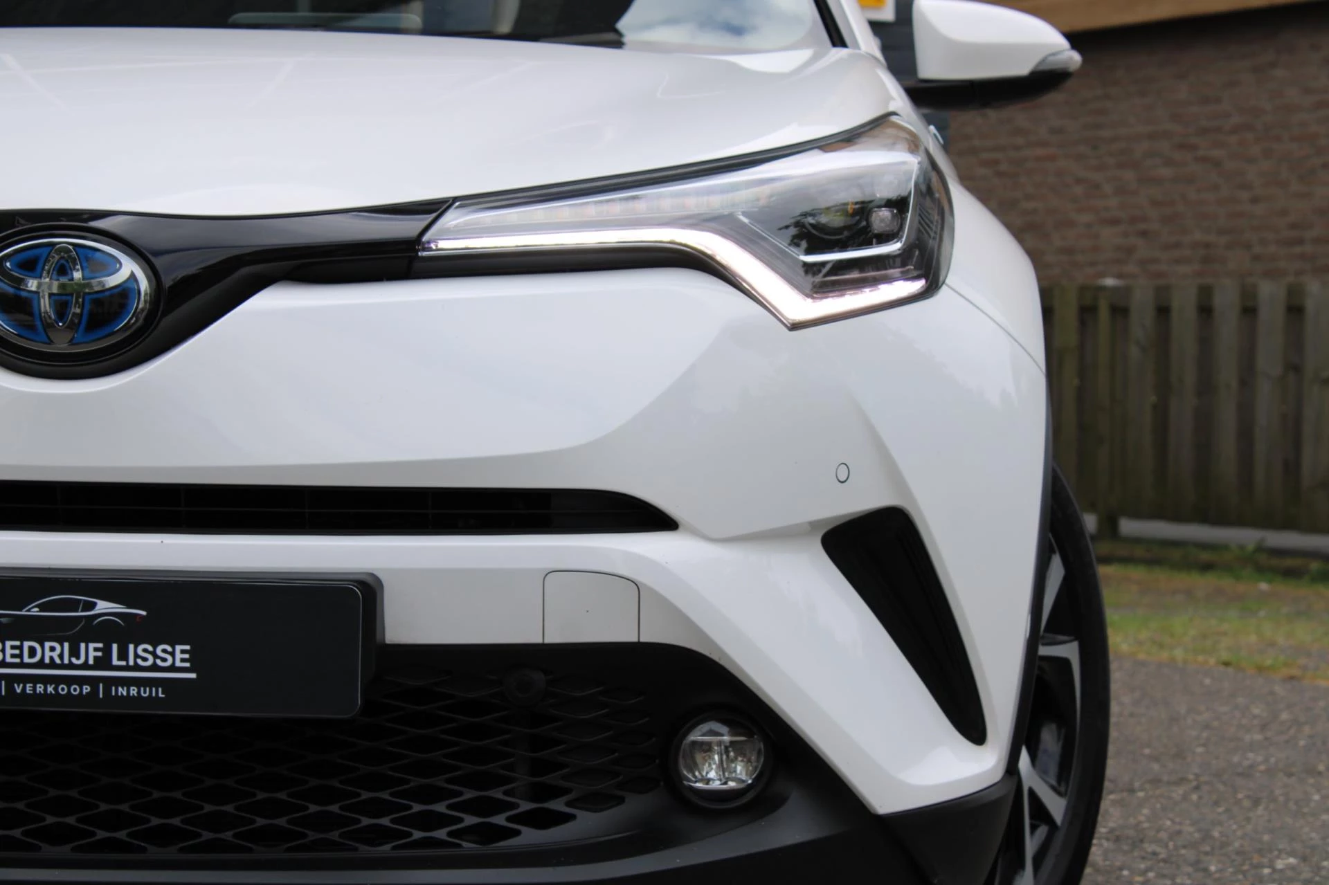 Hoofdafbeelding Toyota C-HR