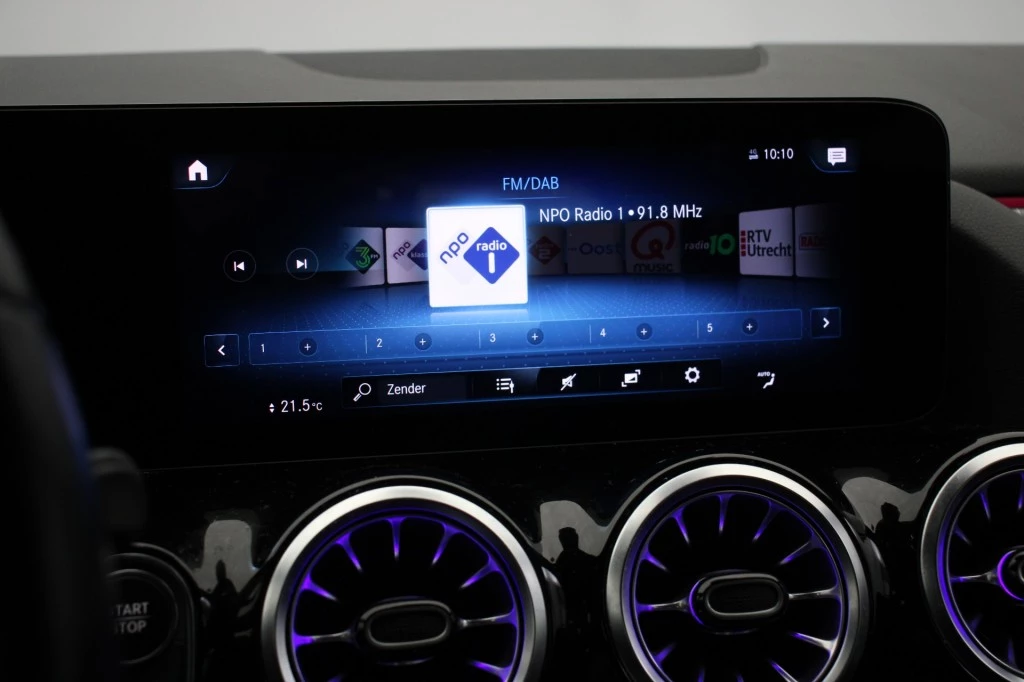 Hoofdafbeelding Mercedes-Benz EQA