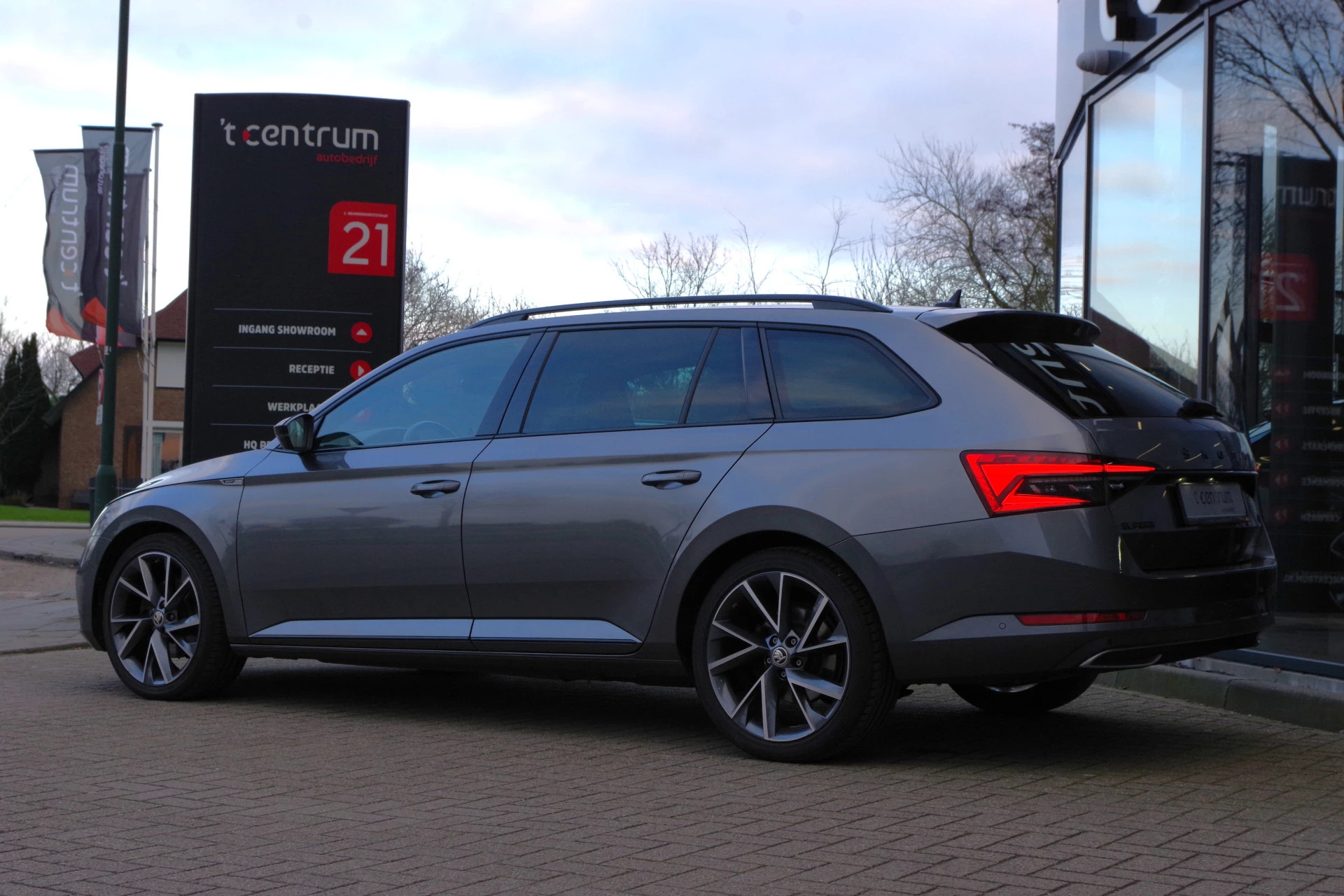 Hoofdafbeelding Škoda Superb