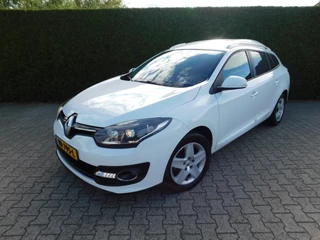Renault Mégane 1.5 dCi Expression grijs kenteken.