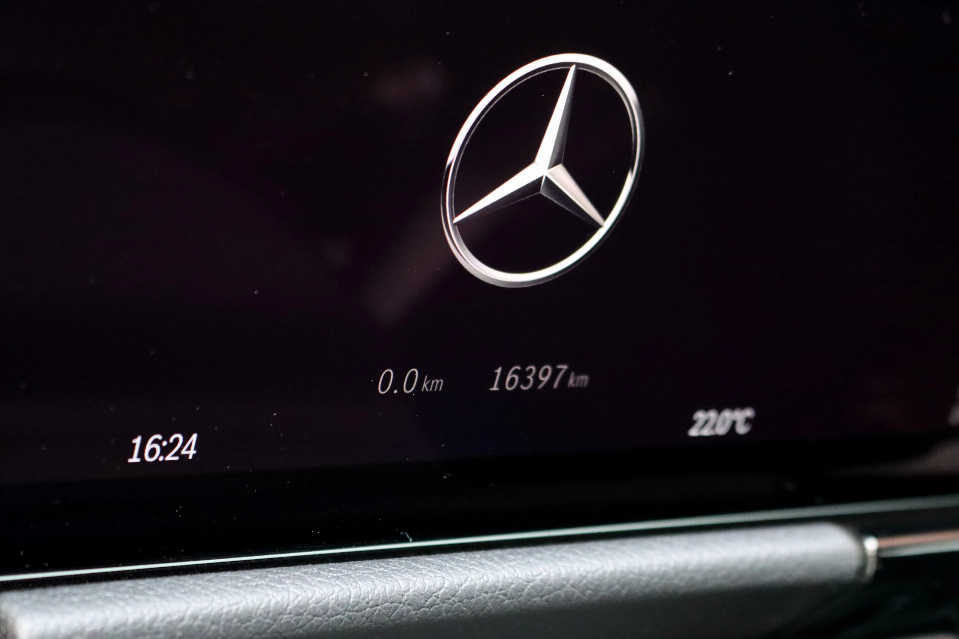 Hoofdafbeelding Mercedes-Benz EQA