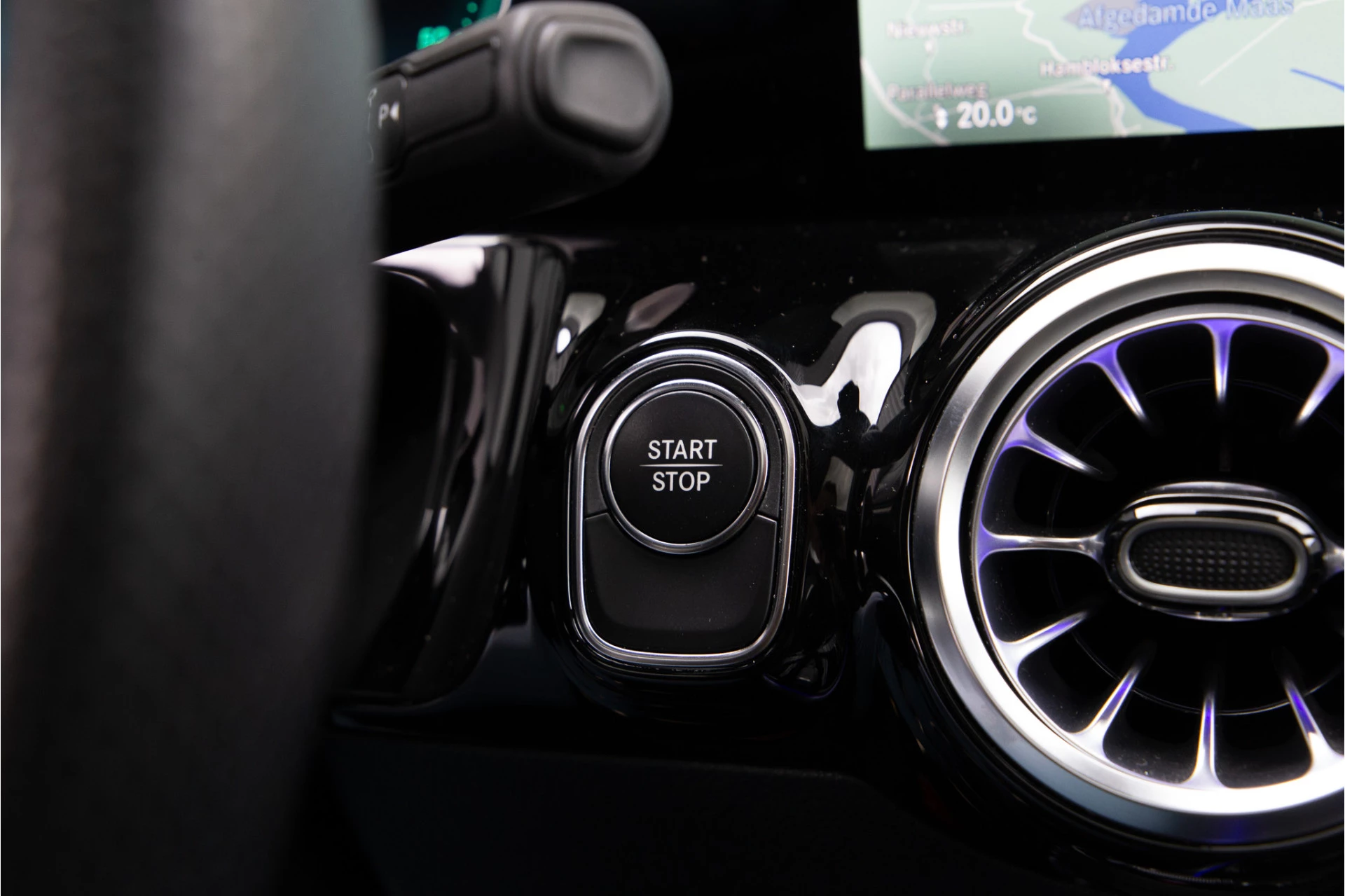 Hoofdafbeelding Mercedes-Benz EQA