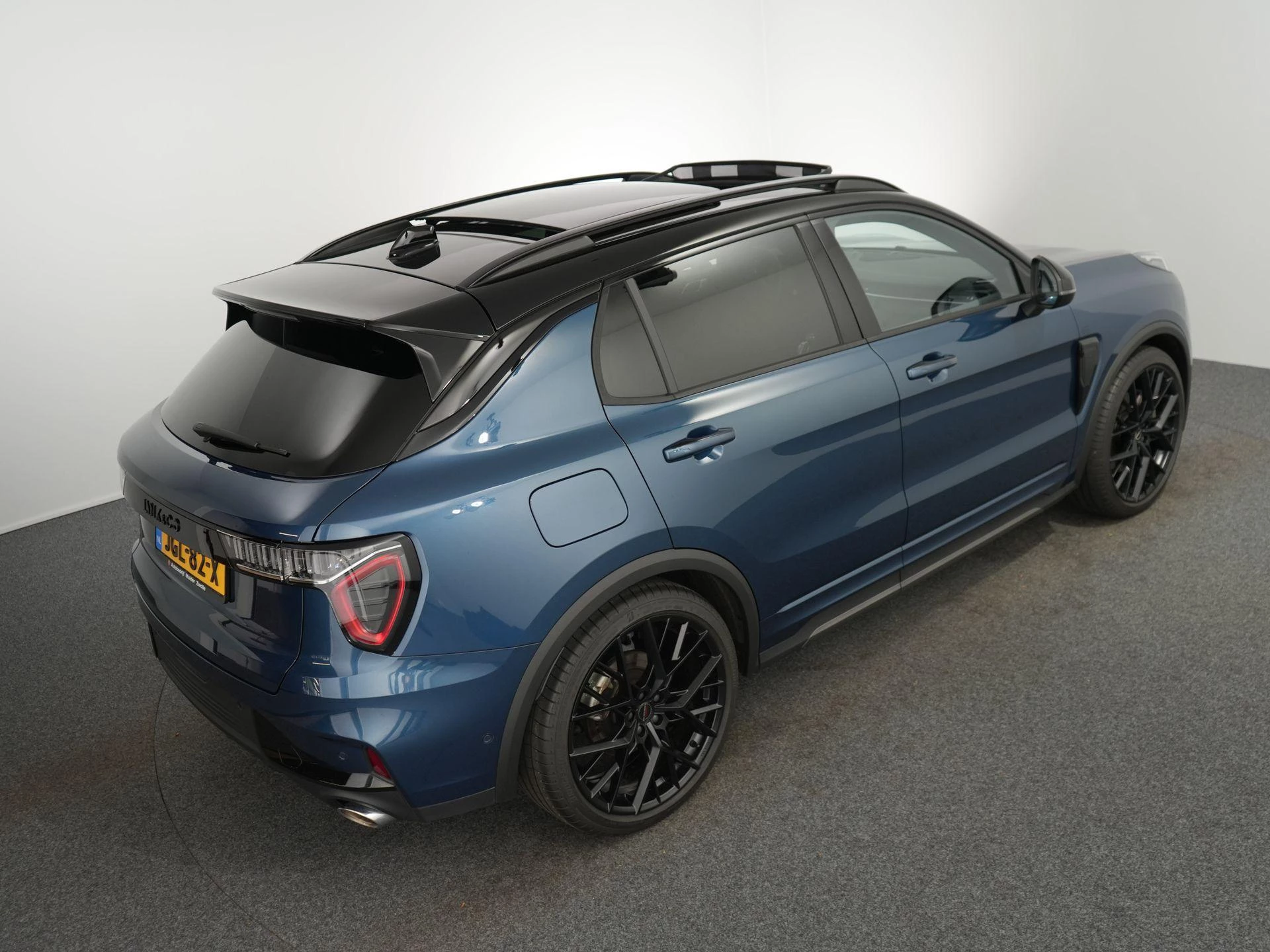 Hoofdafbeelding Lynk & Co 01