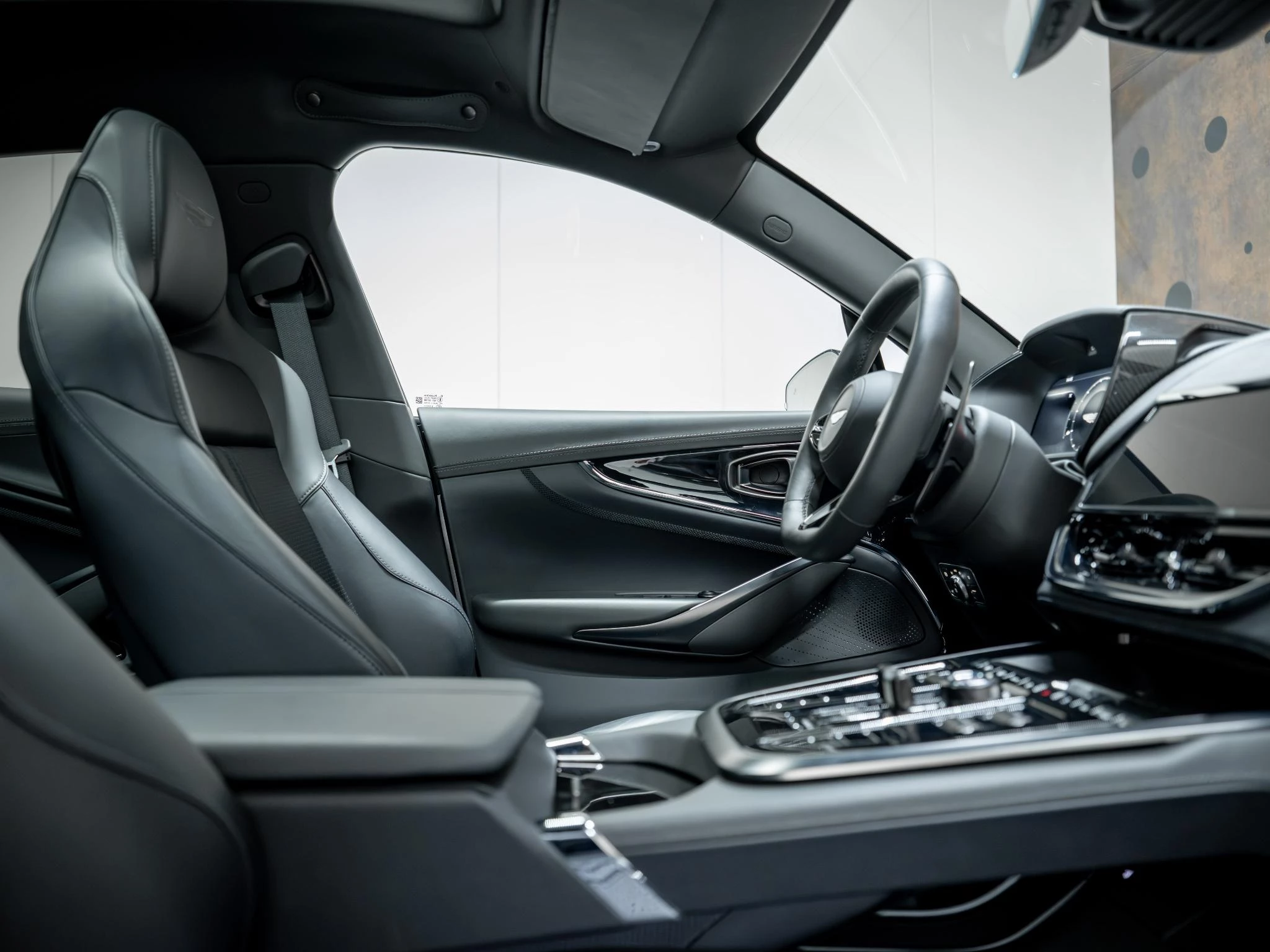 Hoofdafbeelding Aston Martin DBX
