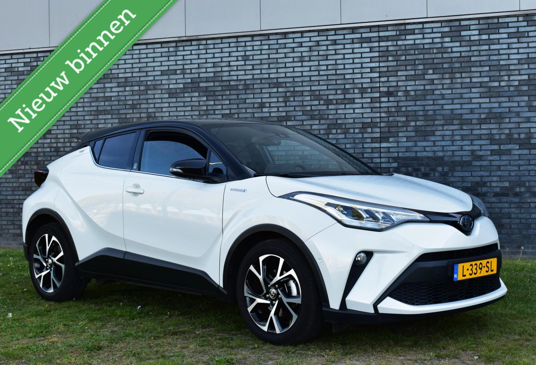 Hoofdafbeelding Toyota C-HR