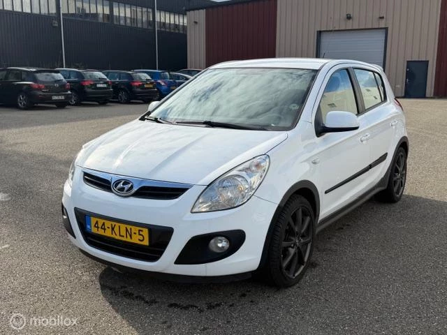 Hoofdafbeelding Hyundai i20