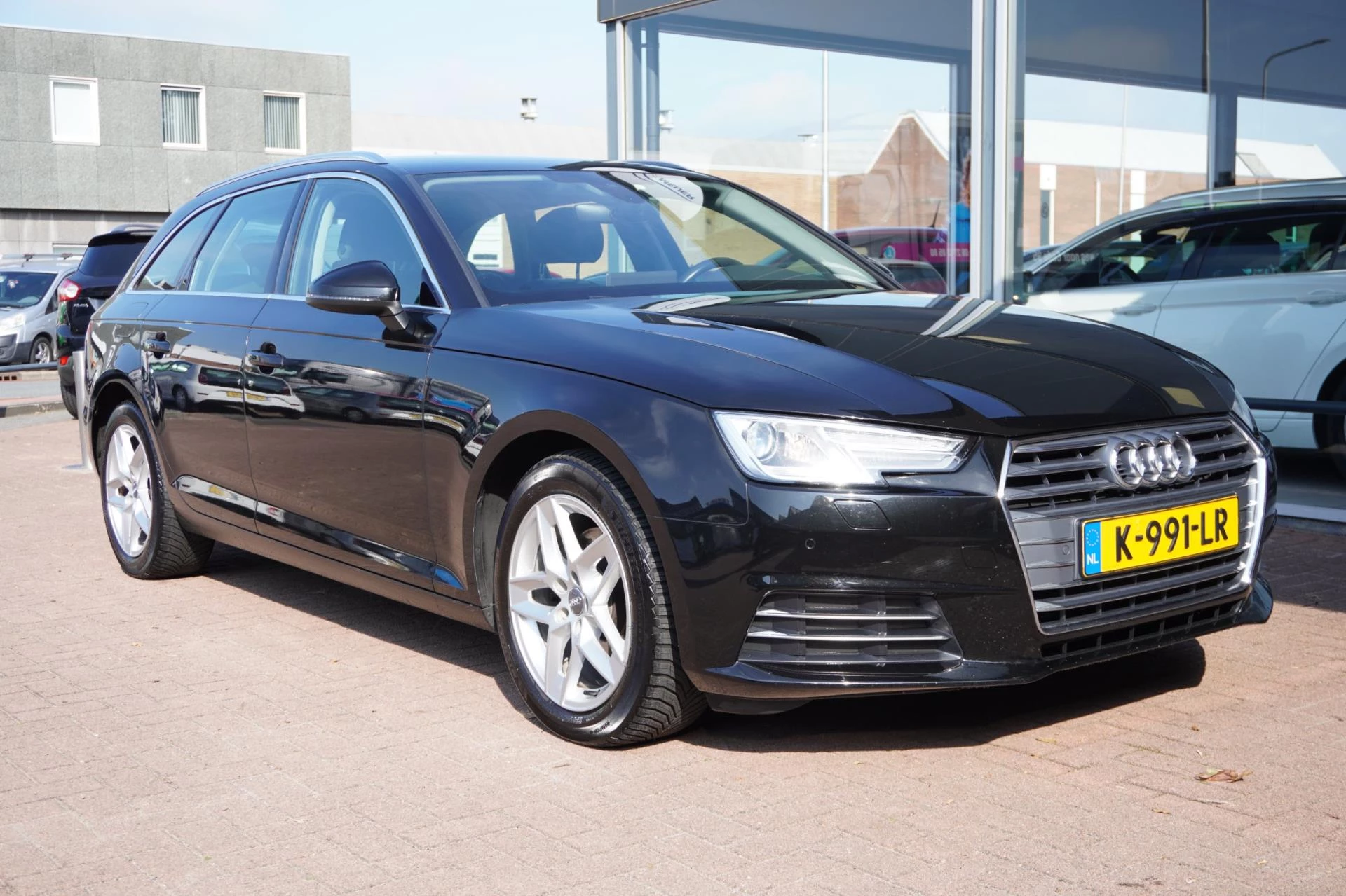 Hoofdafbeelding Audi A4