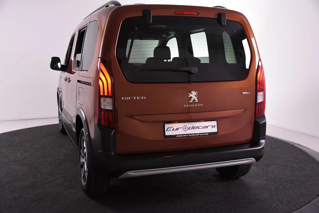 Hoofdafbeelding Peugeot Rifter