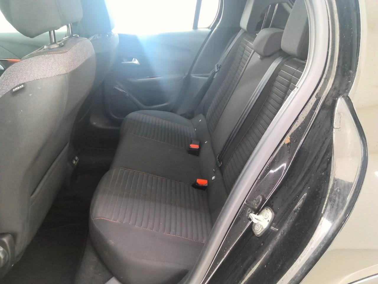 Hoofdafbeelding Peugeot e-208